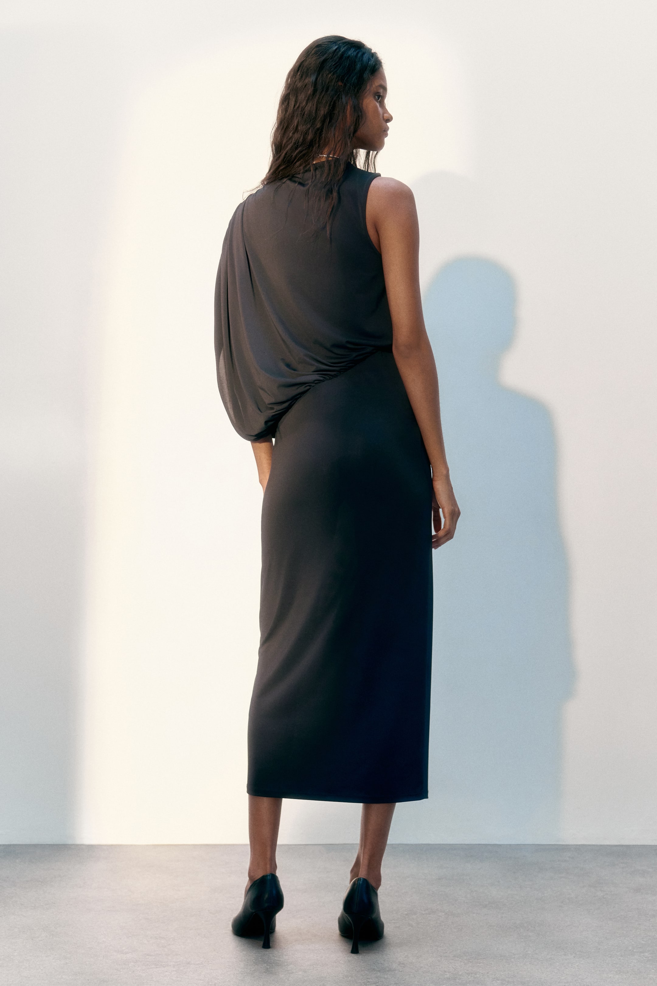 Женские платья H&M Draped Maxi Dress — фото 4