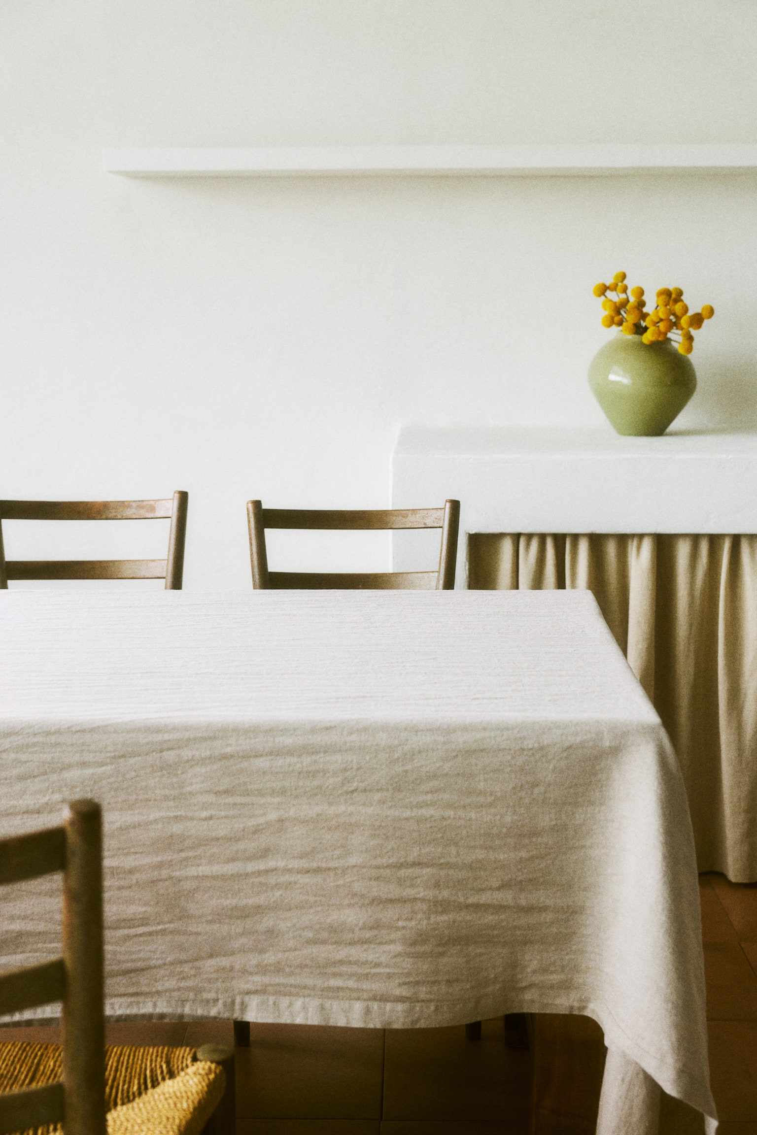 Linen tablecloth - Beige/White - 2
