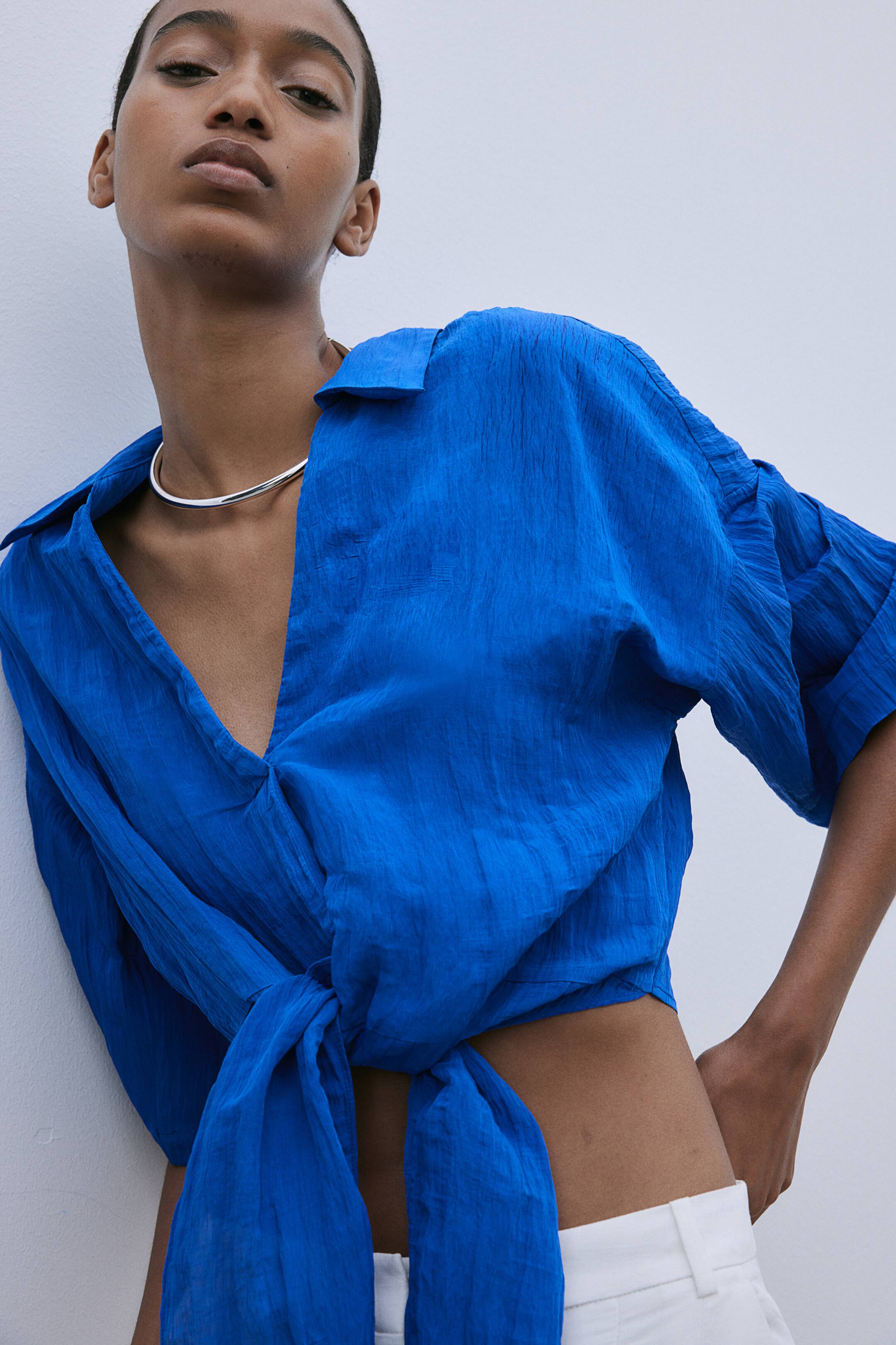 Blouse with Tie Detail - Bright blue - Ladies | H&M US