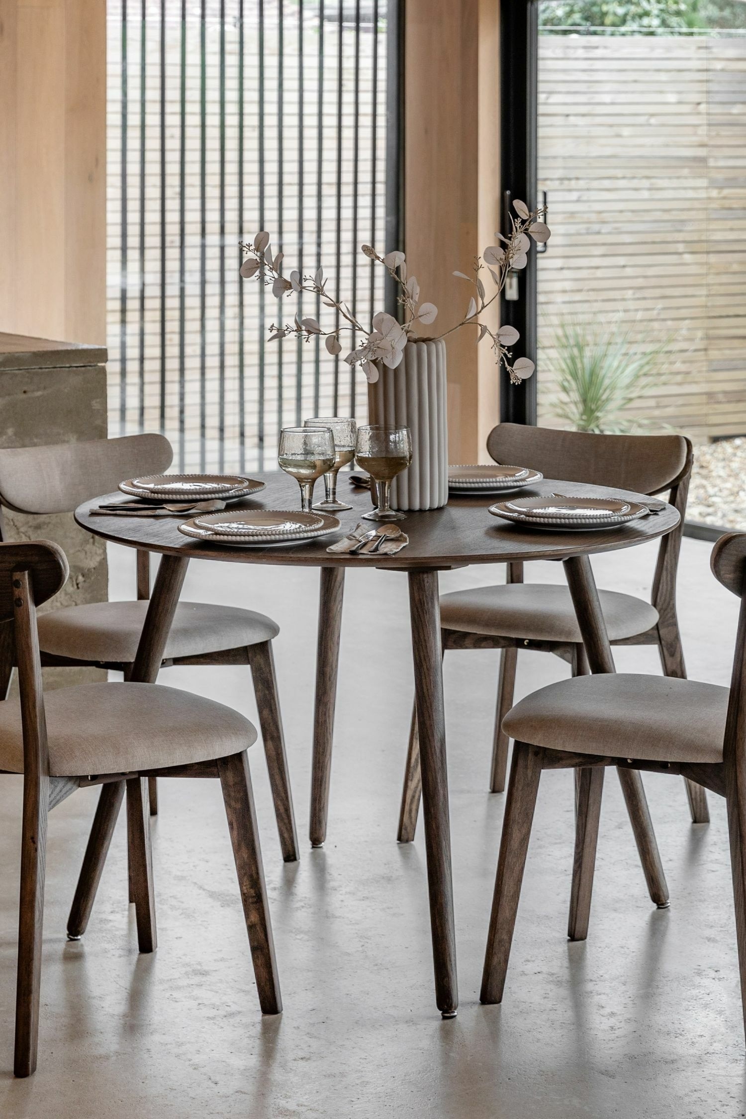 Wood Veneer Round Dining Table