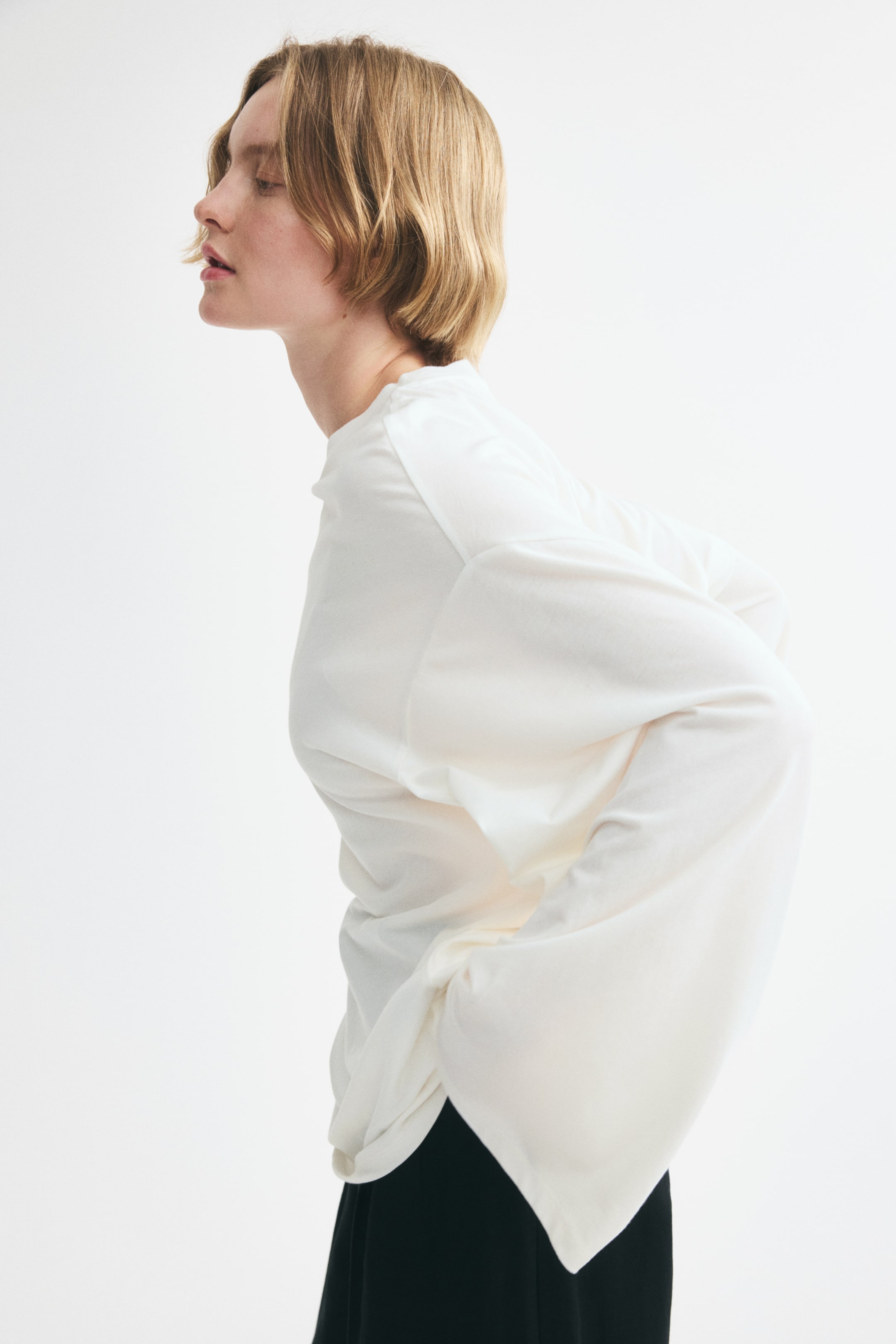 Long-sleeved cotton top