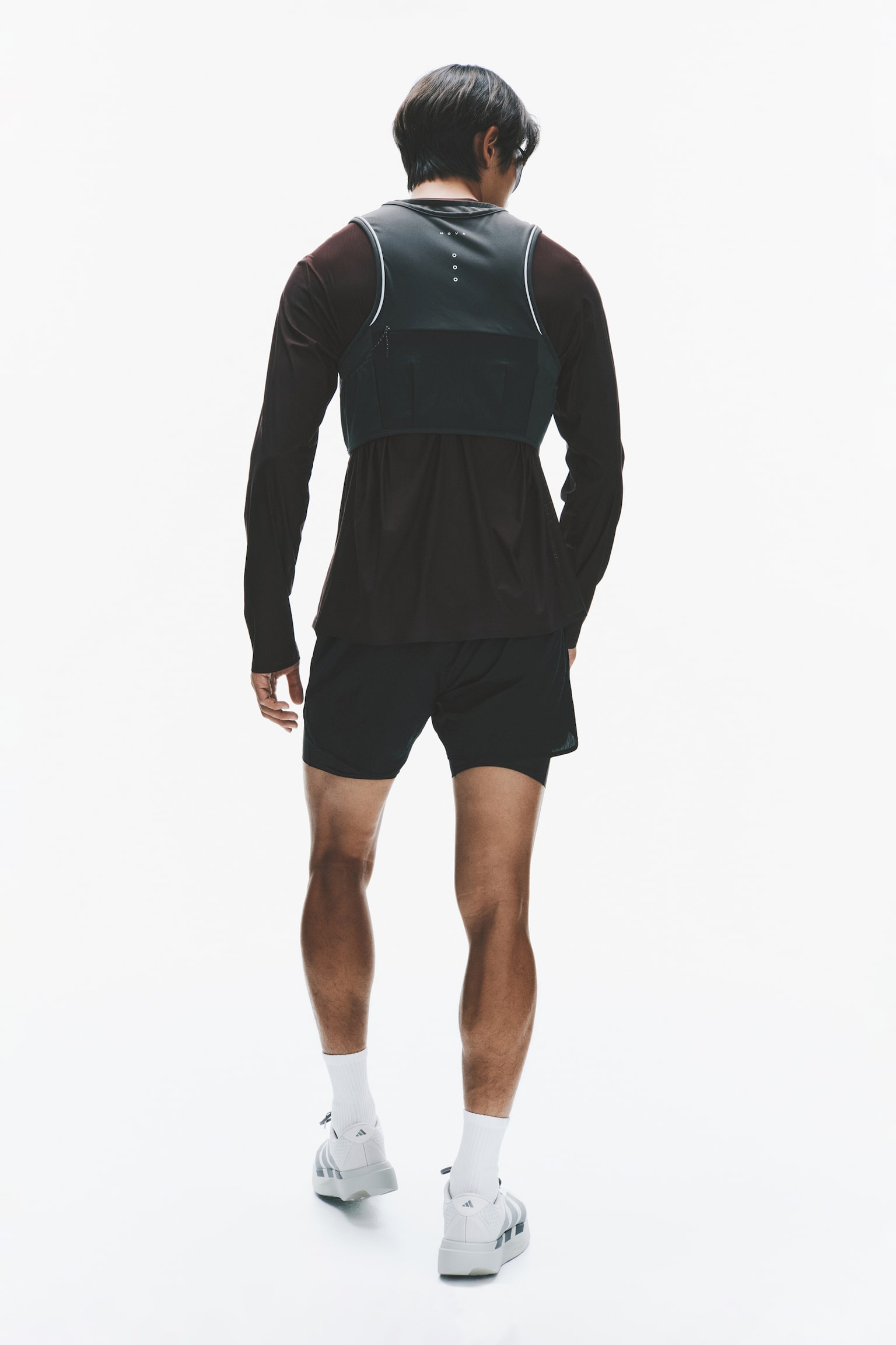 Мужской жилет H&M Move Lightweight Running, цвет: Тёмный серый — фото 5