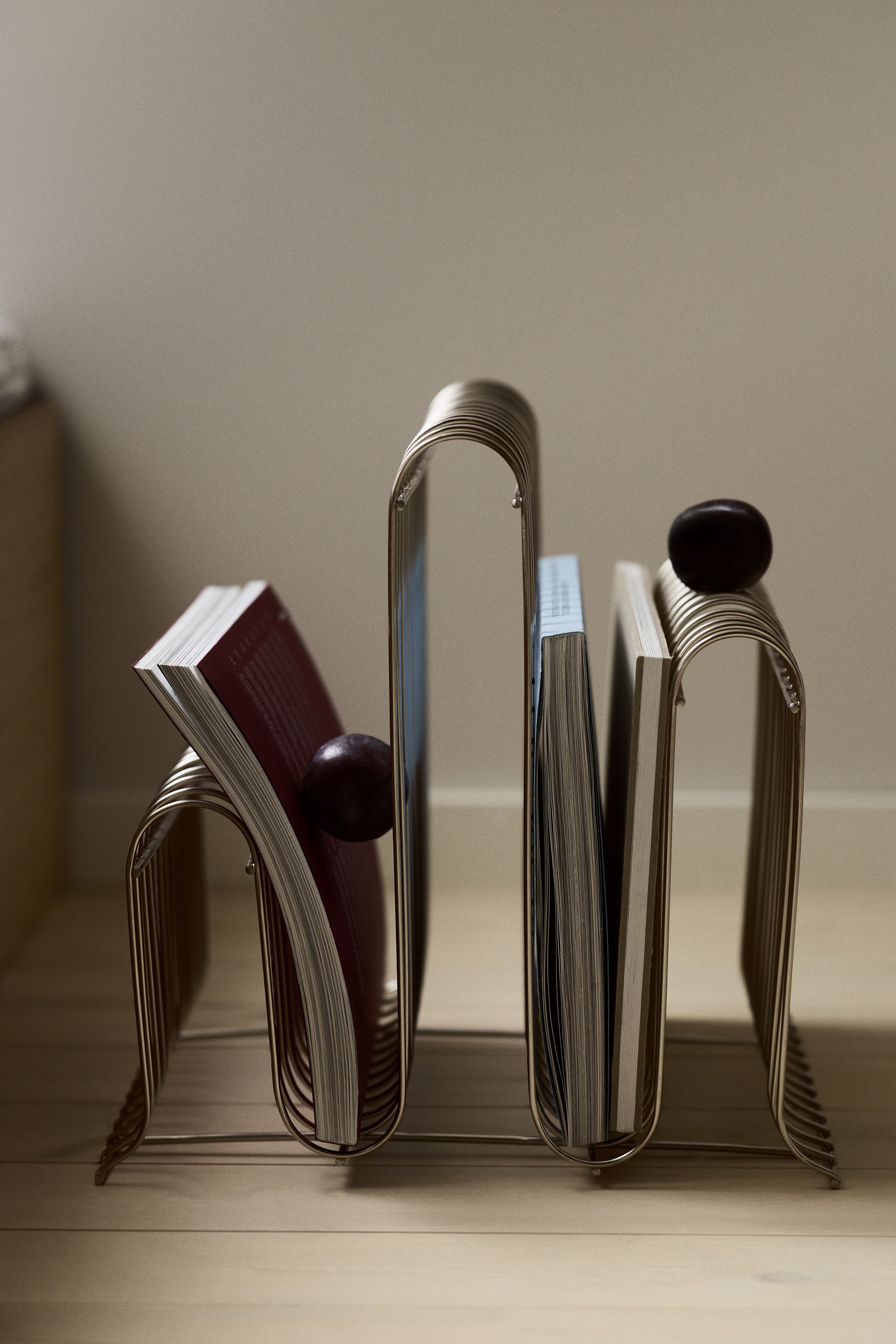 ステンレススチールマガジンラック - シルバーカラー - Home All | H&M JP