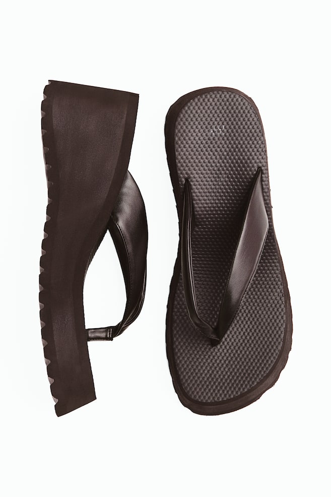Wedge-heeled flip-flops - Dark brown - 3