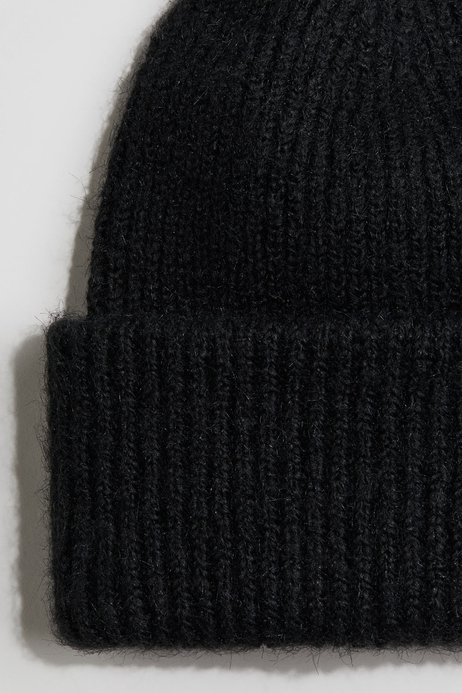 Rib-knit beanie - Black/Cream - 2