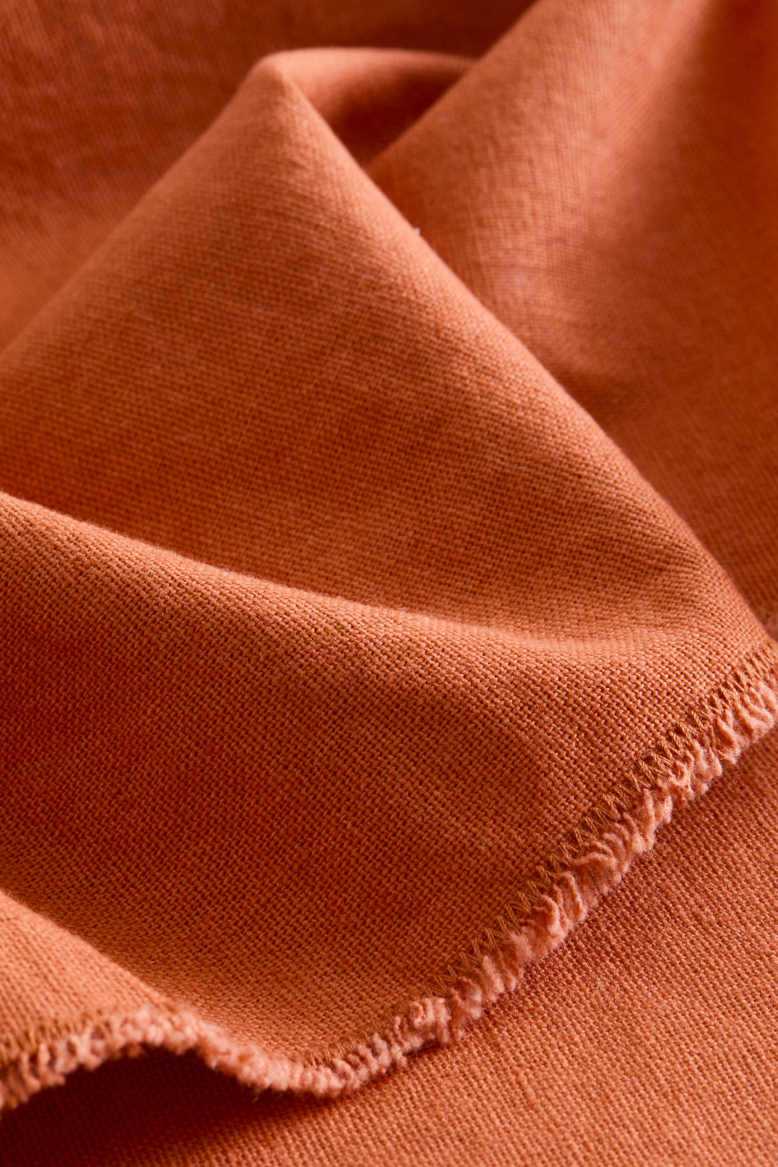 Linen-blend fringed table runner - Orange - 3