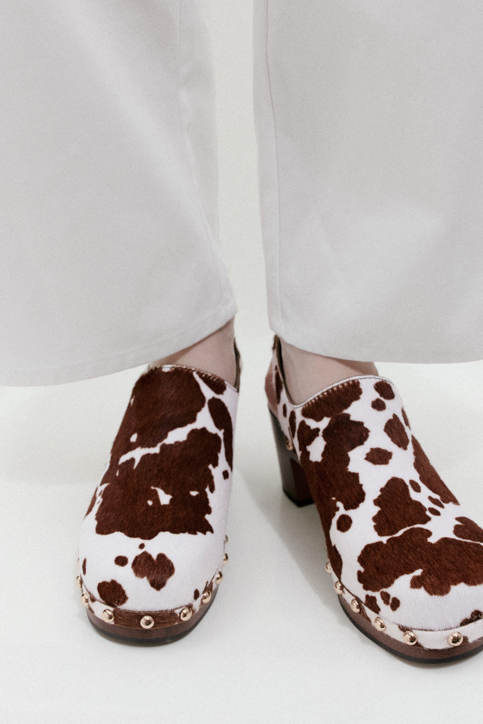Heeled leather clogs - Brown/Cowhide print - 1
