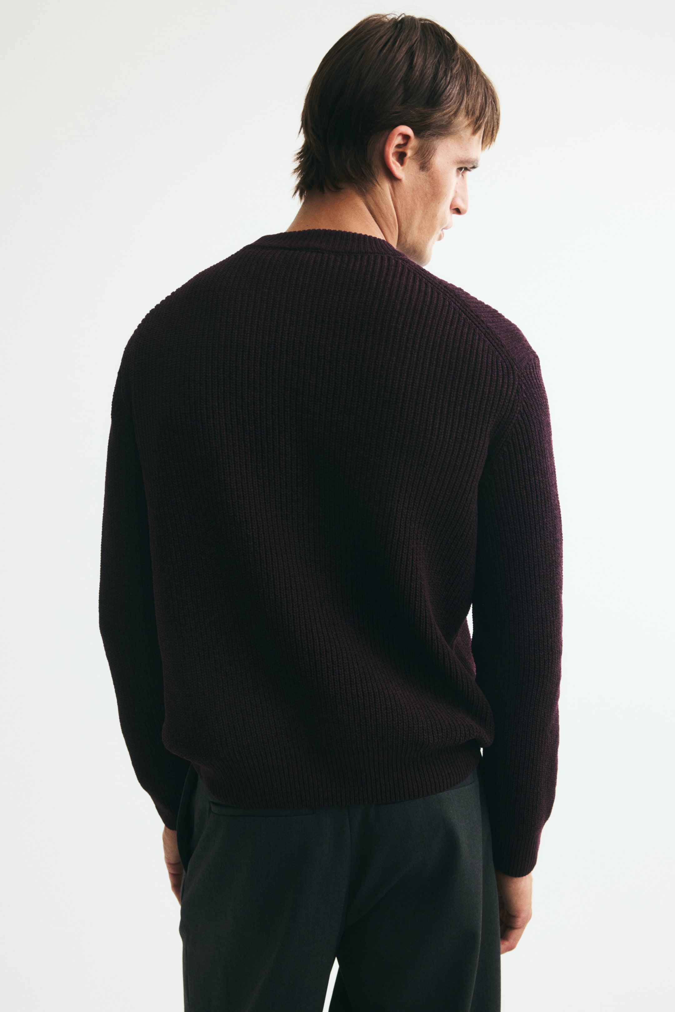 Relaxed-Fit Rib-Knit Sweater