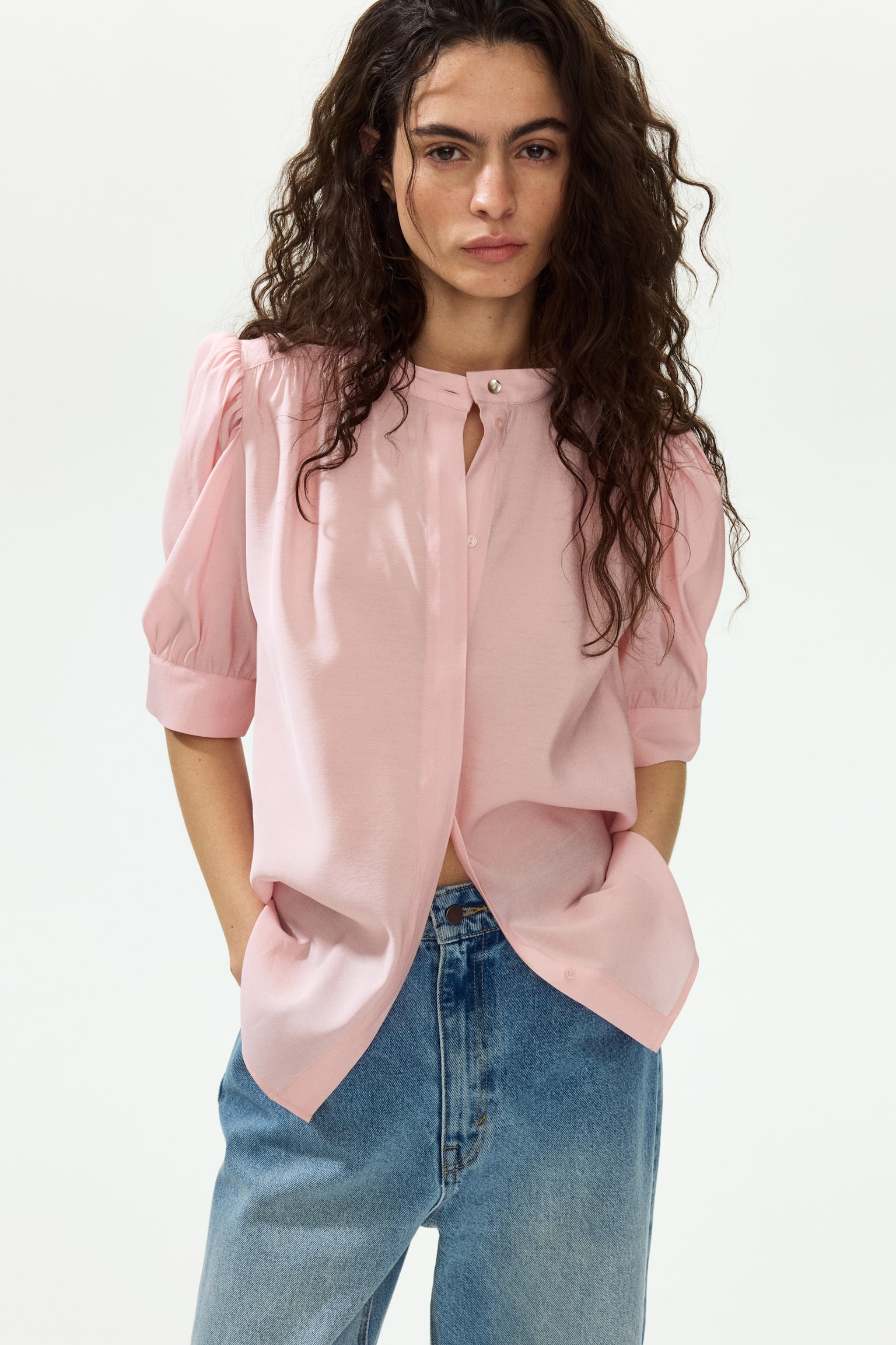 Puff-sleeved blouse - Light pink - 6