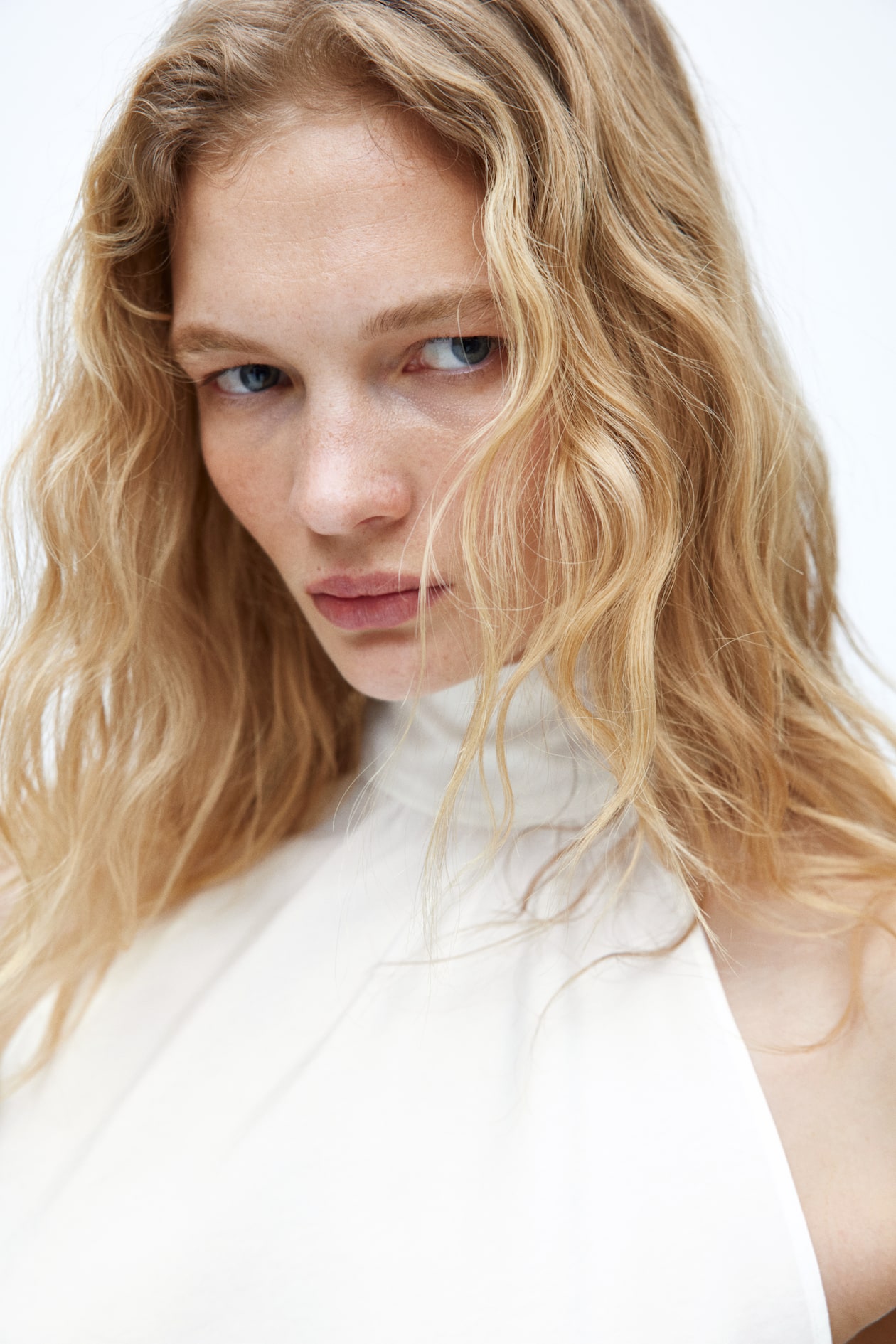 Halterneck Top - image 2