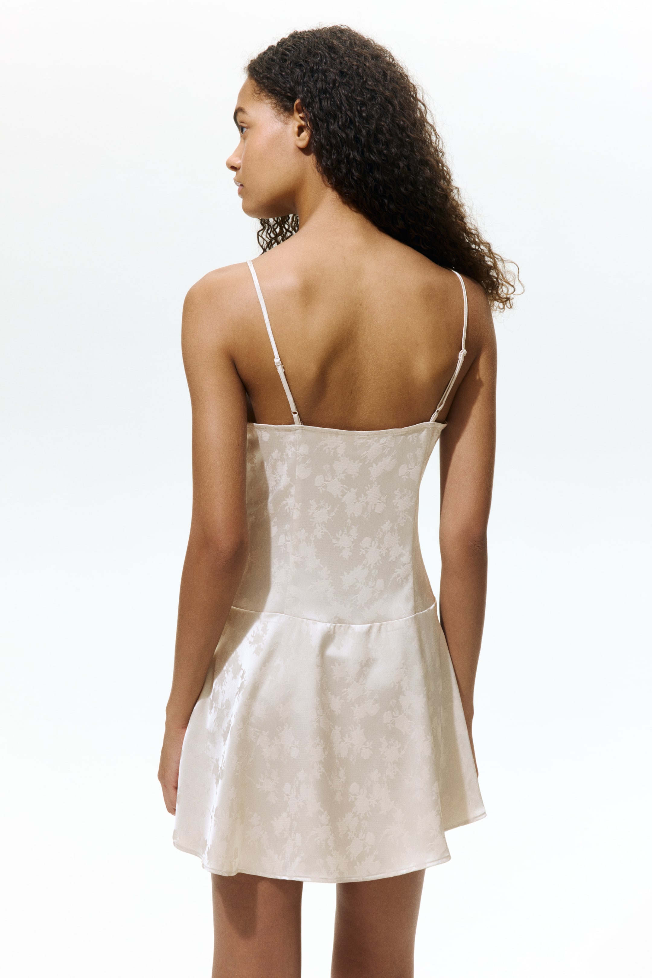 Женские платья H&M Satin Strappy Dress — фото 5