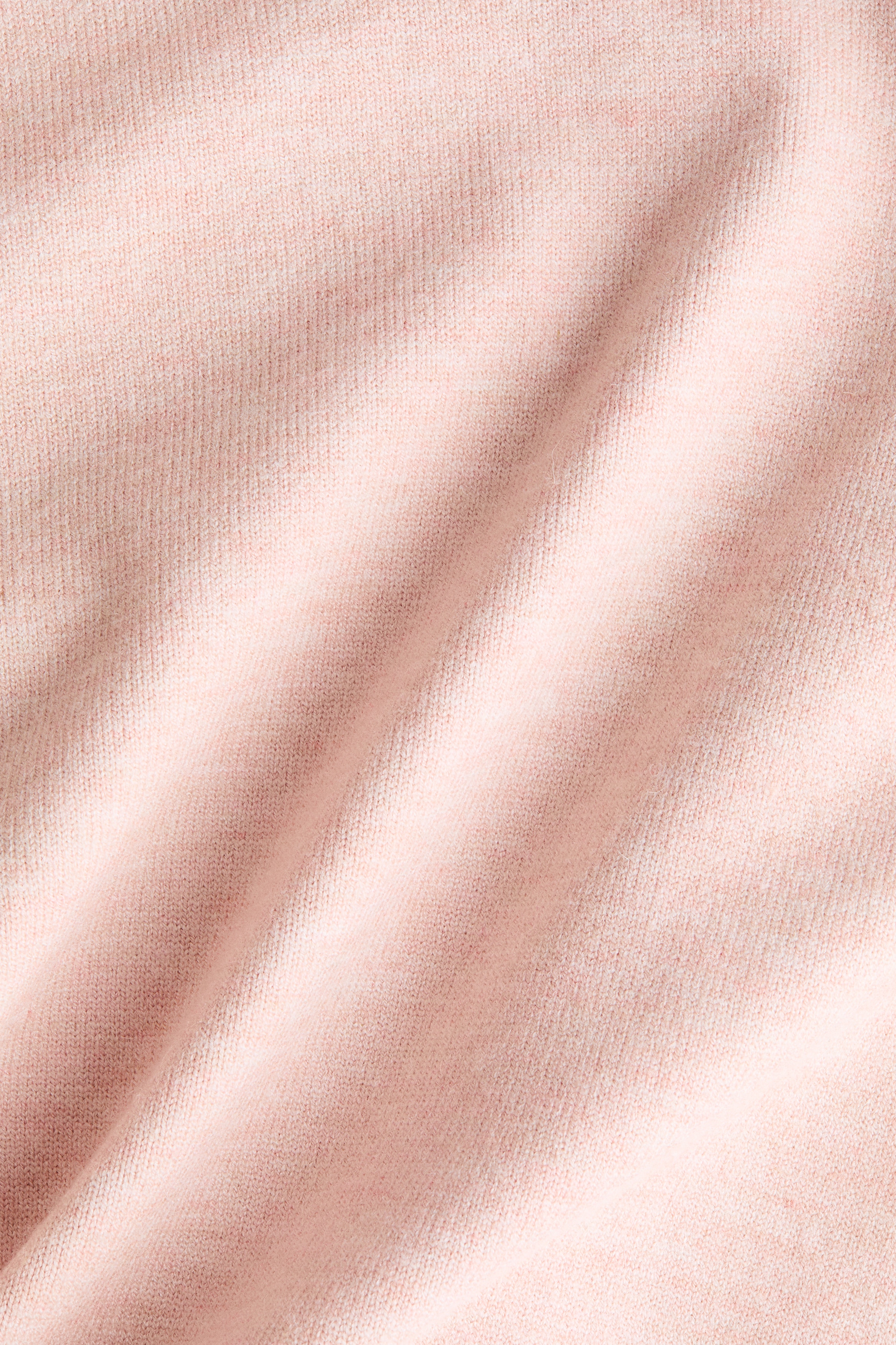 Puff-sleeved jumper