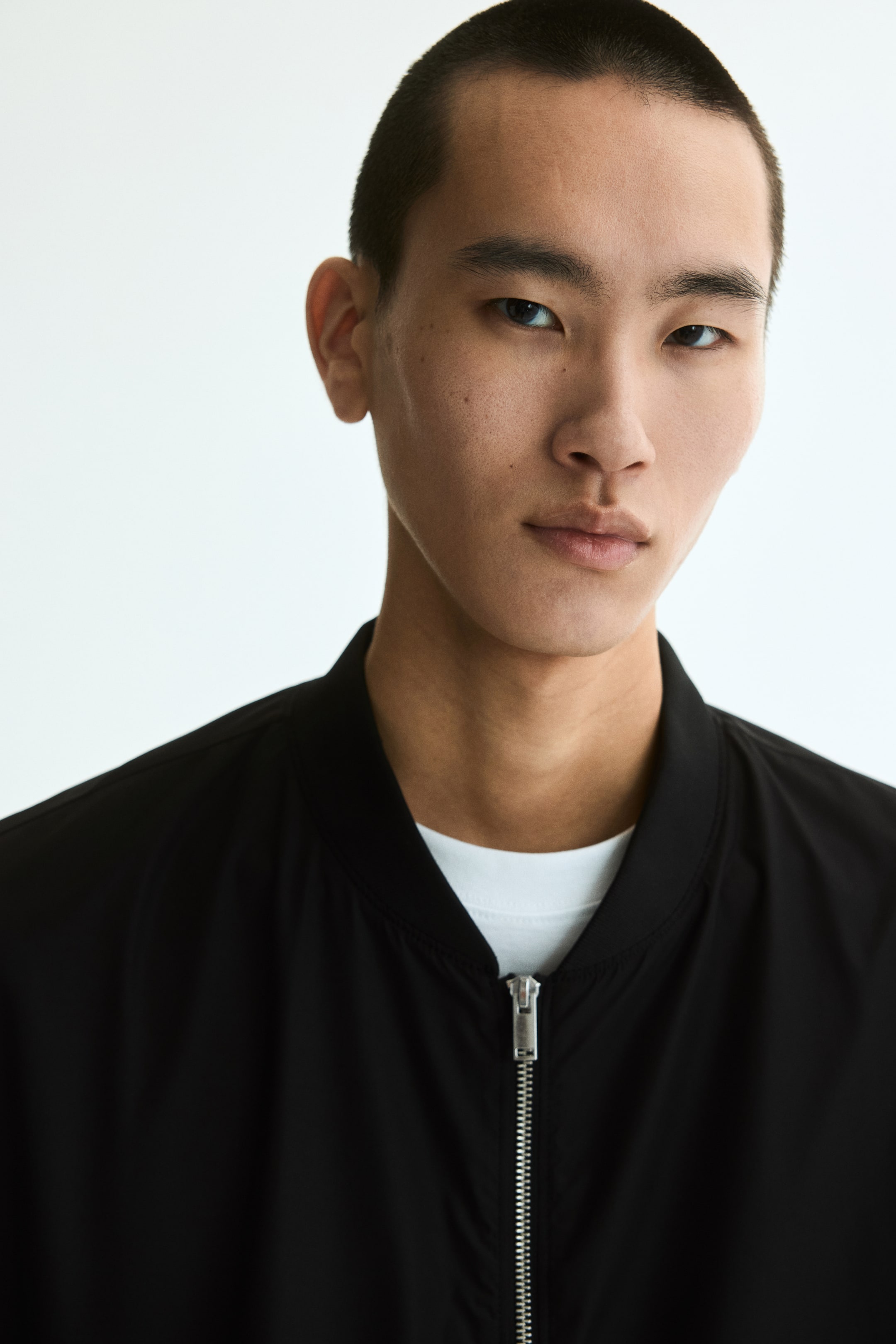 Мужские куртки H&M Lightweight Bomber Jacket — фото 3