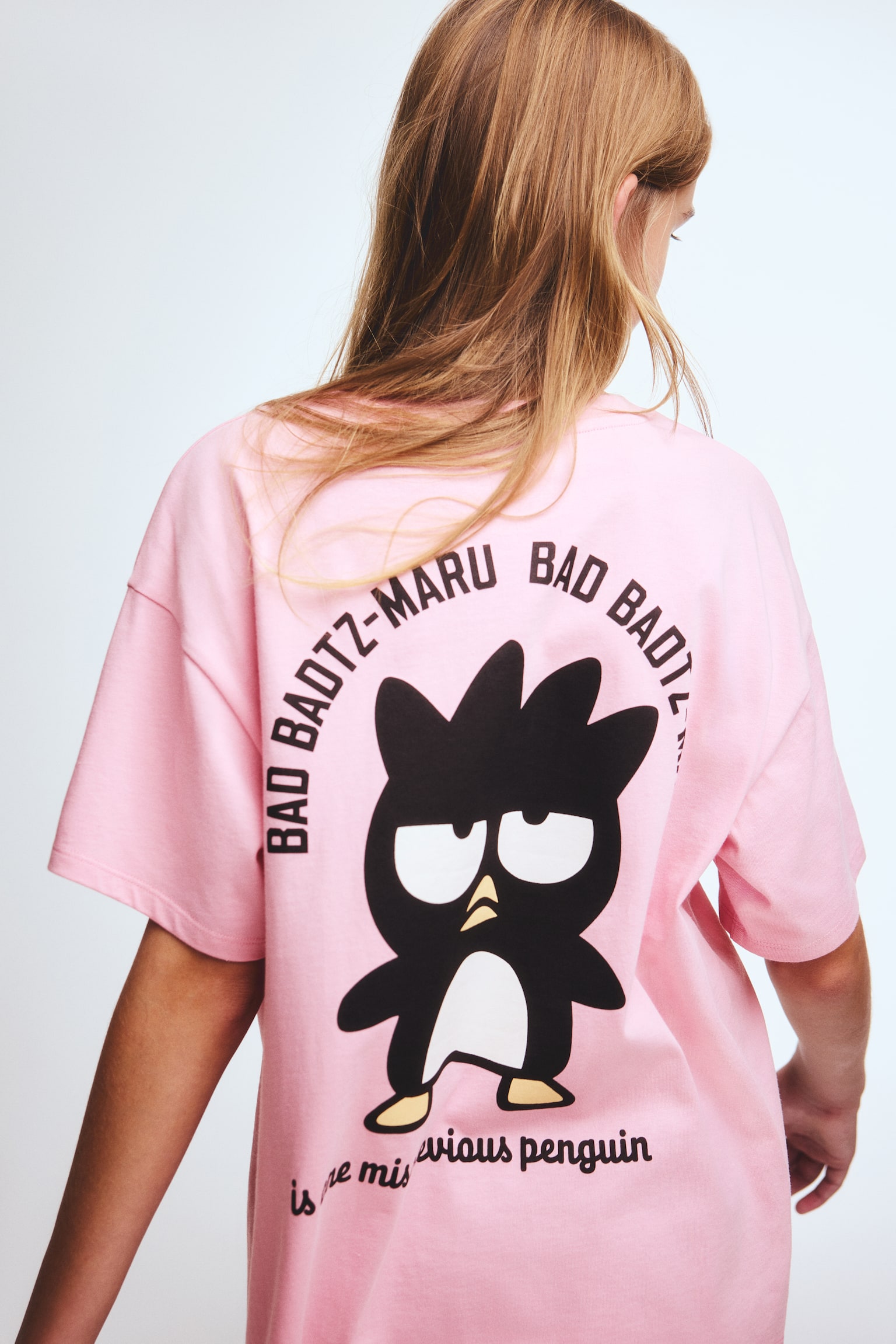 Playera de algodón con diseño - Rosa/Badtz-Maru/Rosa claro/Miffy/Morado/SmileyWorld®/Beige oscuro/SmileyWorld®/Blanco/Hello Kitty/Rosa claro/My Melody/Rosa claro/Mickey Mouse - 6