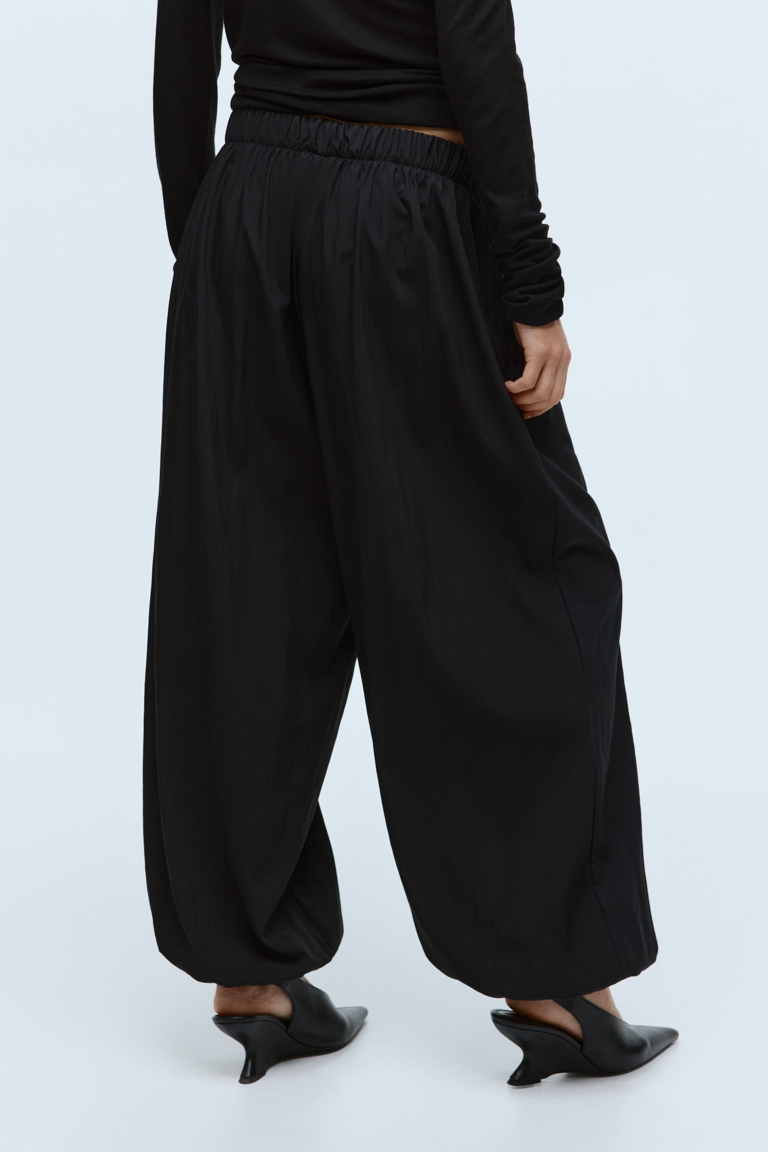 Balloon-leg trousers - Fekete - 5