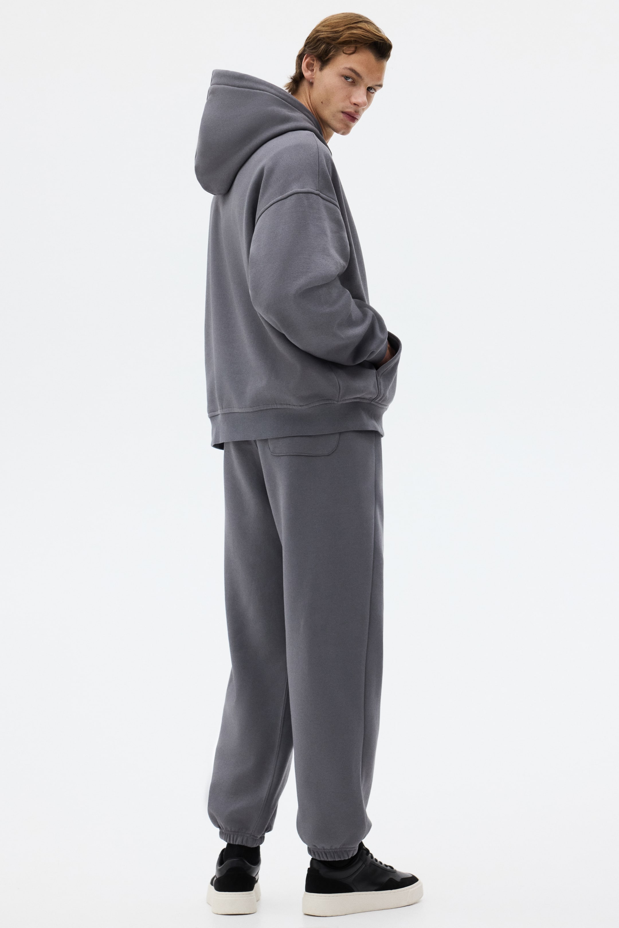 Büyük resmi görüntüle: 2 Parçalı Loose Fit Üst ve Jogger Pantolon Set - Koyu gri - ERKEK | H&M TR 5