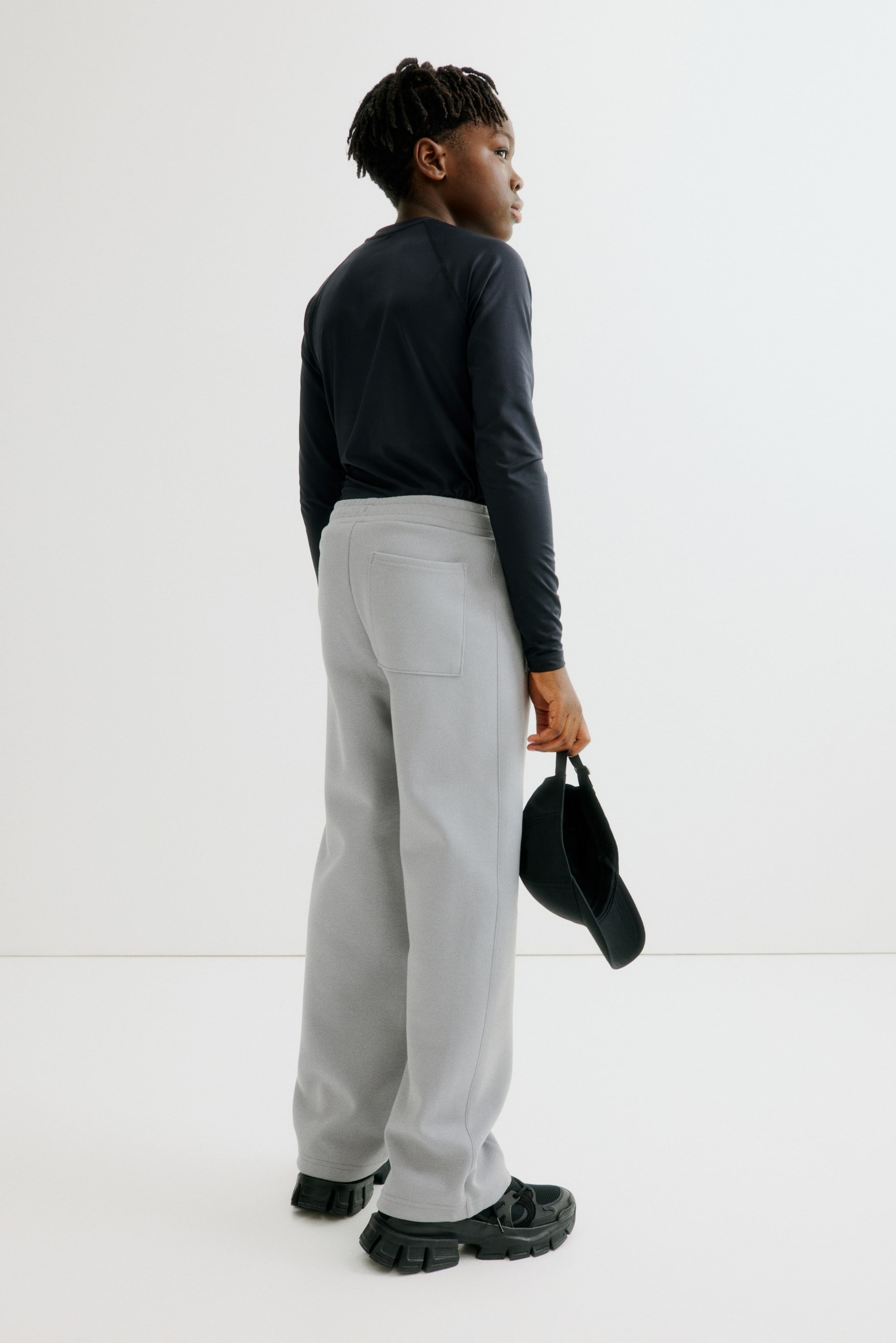 Ampliar la imagen: Relaxed Fit Sports joggers with DryMove™ - Gris claro - Kids | H&M MX 3