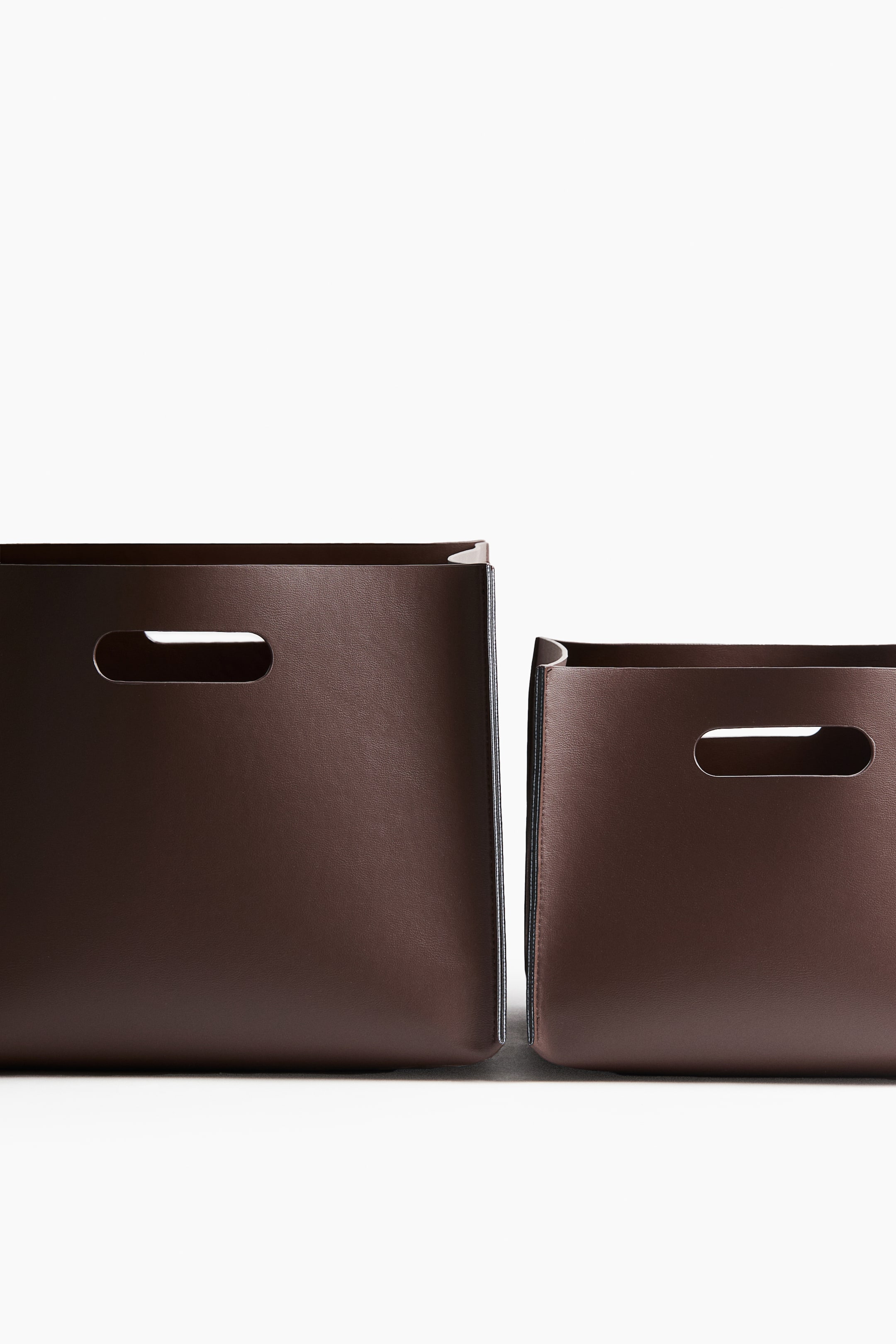 Ampliar la imagen: Cesto de almacenamiento grande - Café oscuro - Home All | H&M MX 2