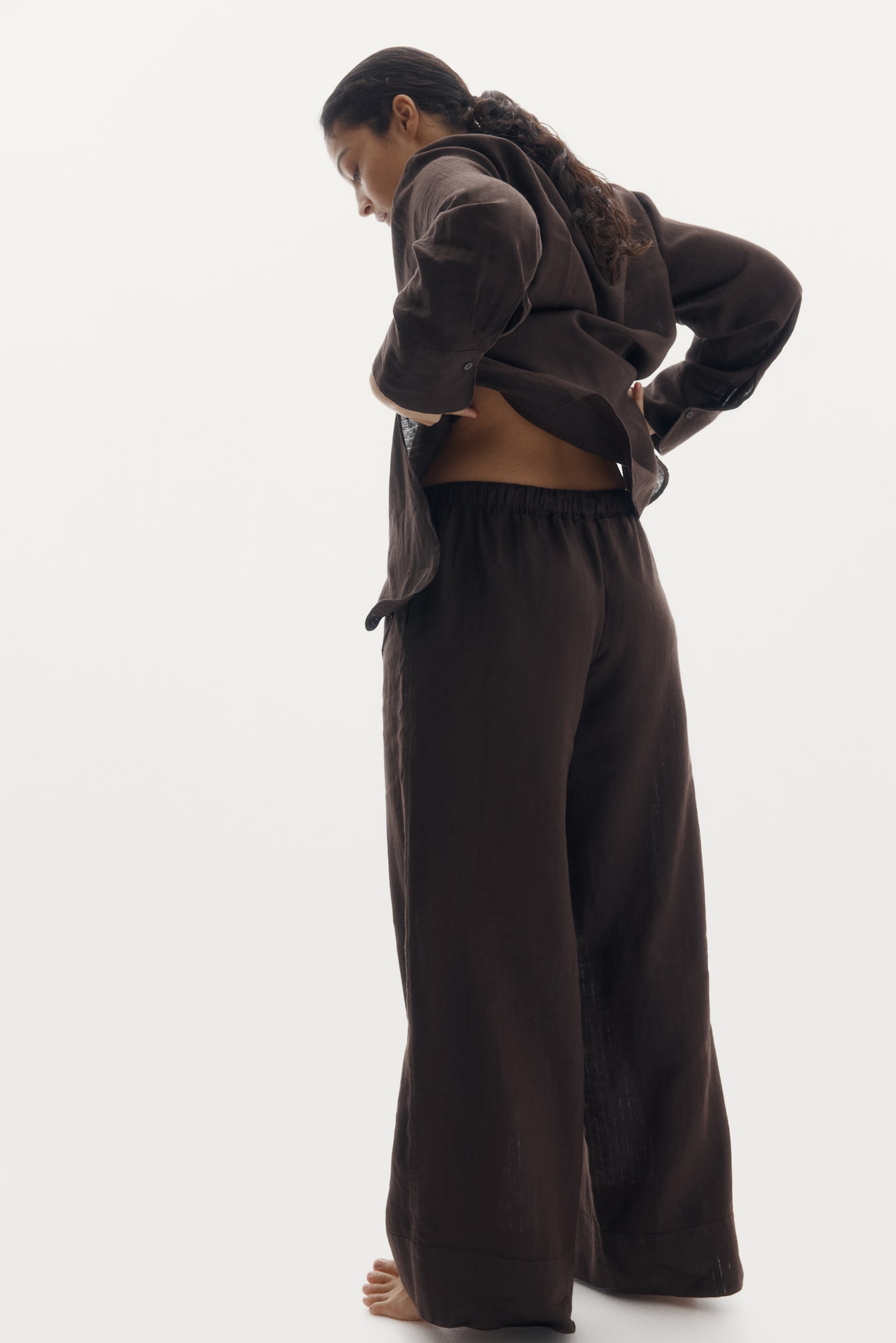 Wide linen trousers - Dark brown/White - 3