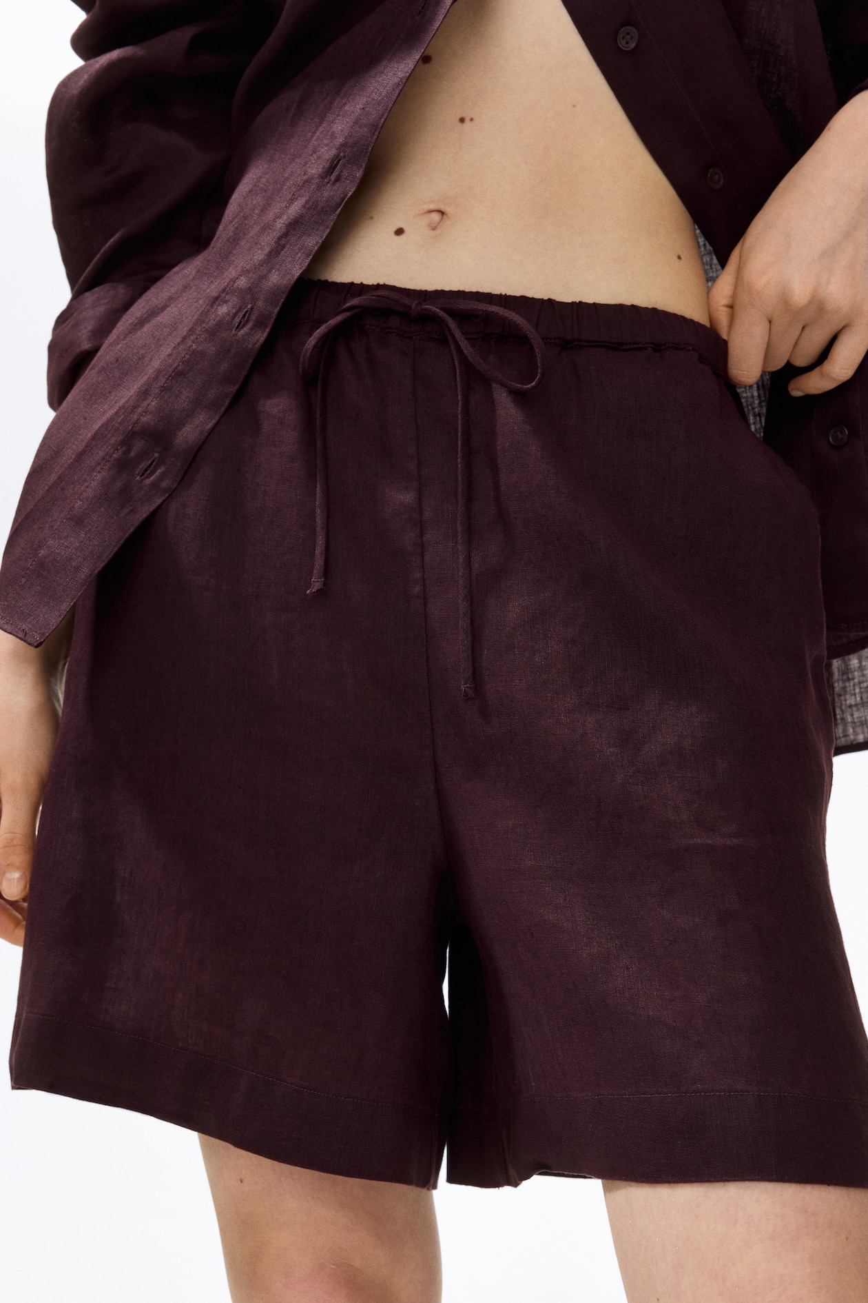 Linen-Blend Drawstring Shorts - image 4