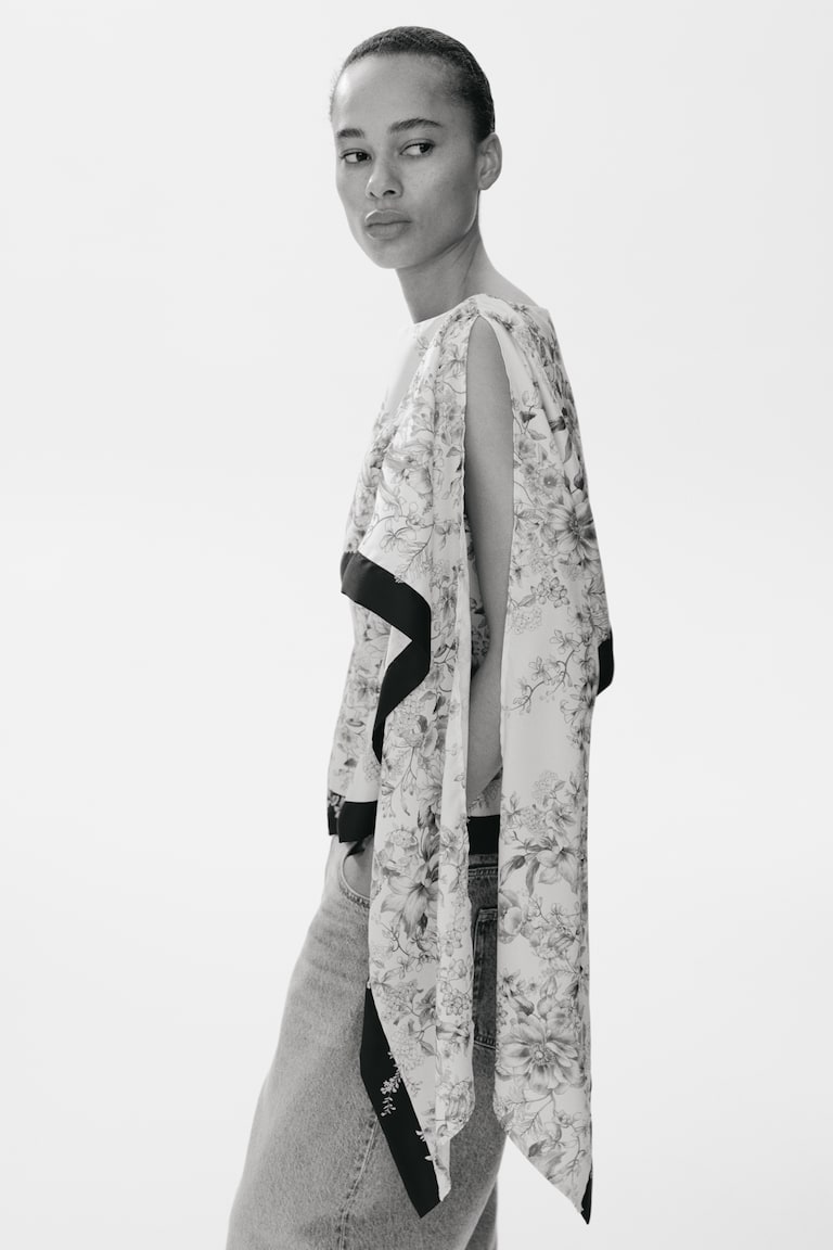 Drapirana bluza