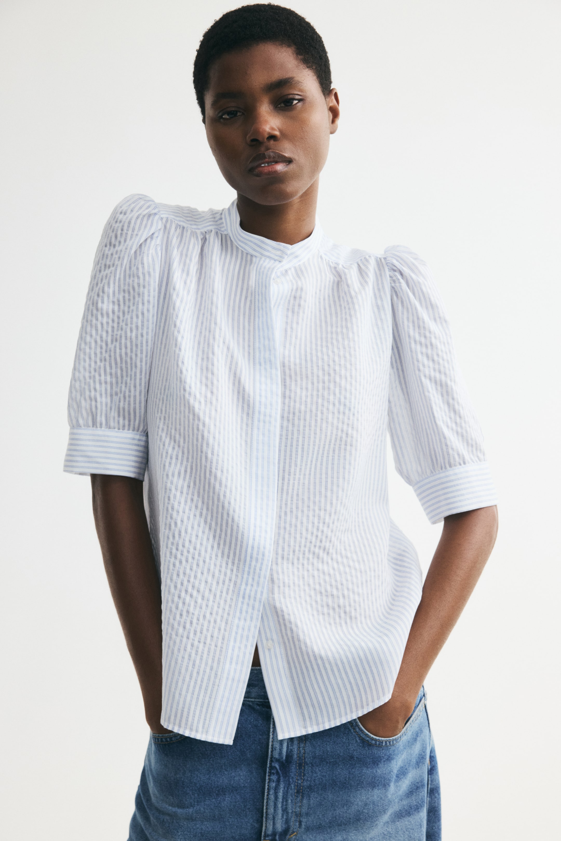Женские блузки H&M Puff-Sleeved Blouse — фото 5