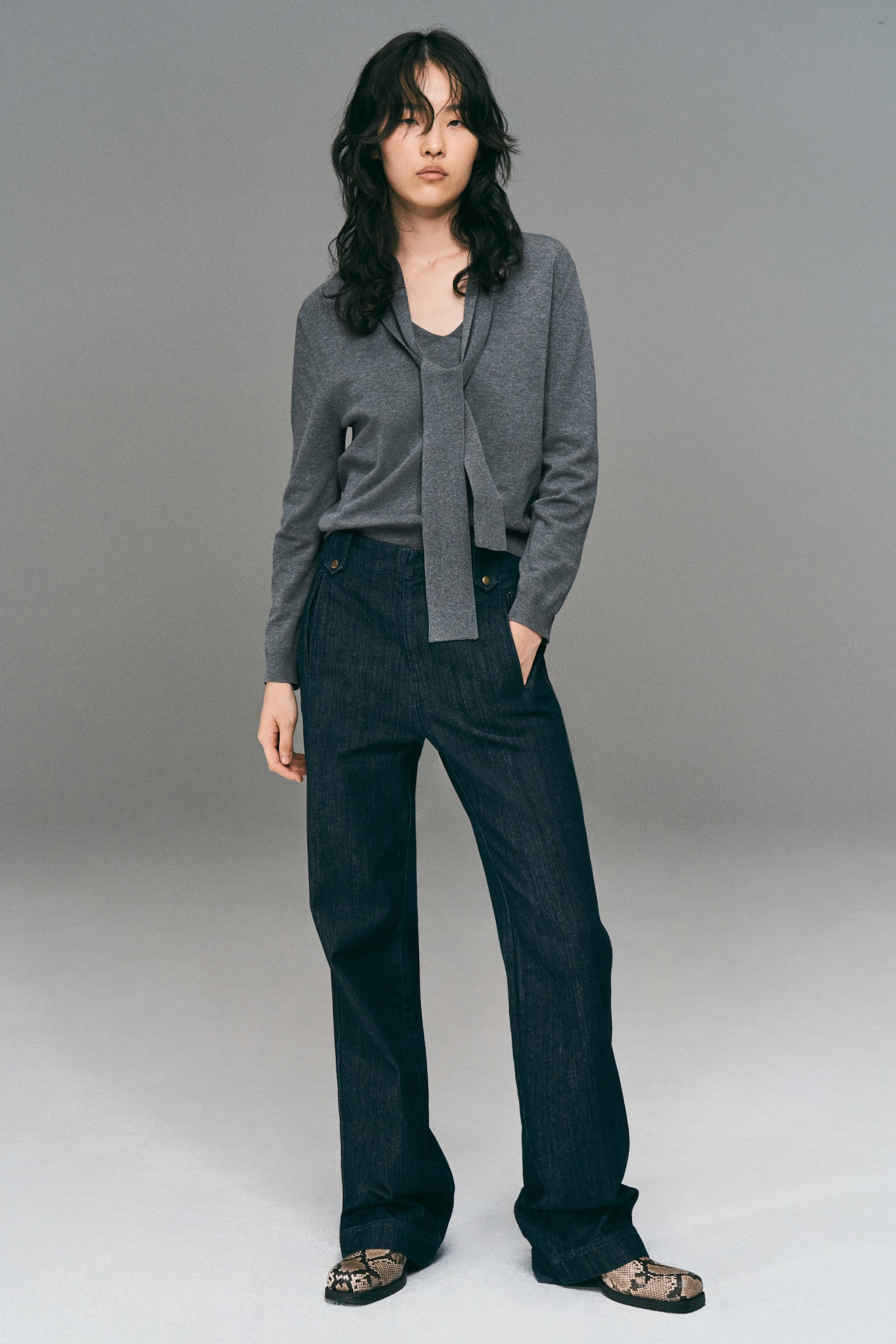 스카프 칼라 스웨터 - 그레이 멜란지/화이트 - 7