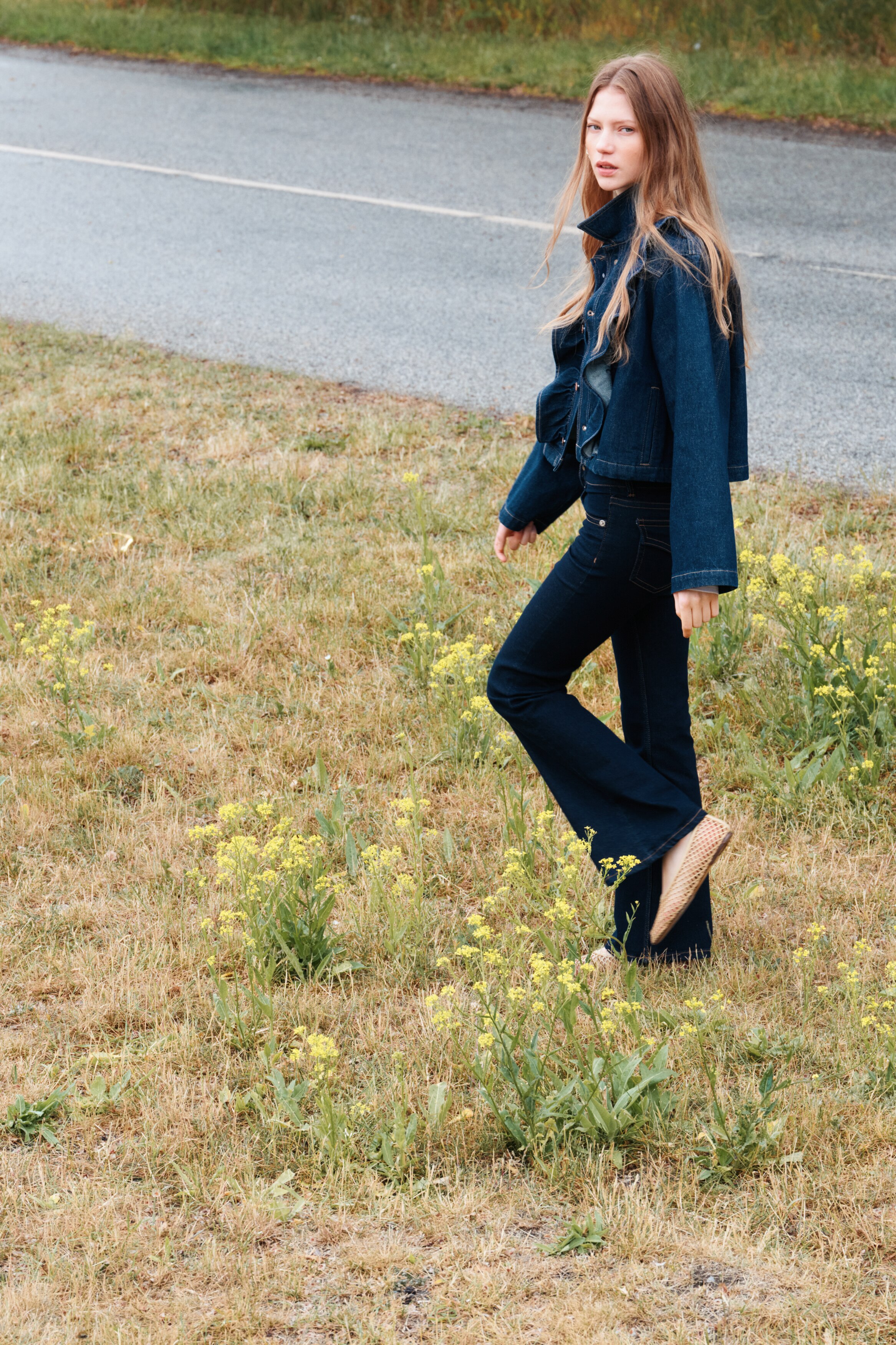 Flared Low Jeans