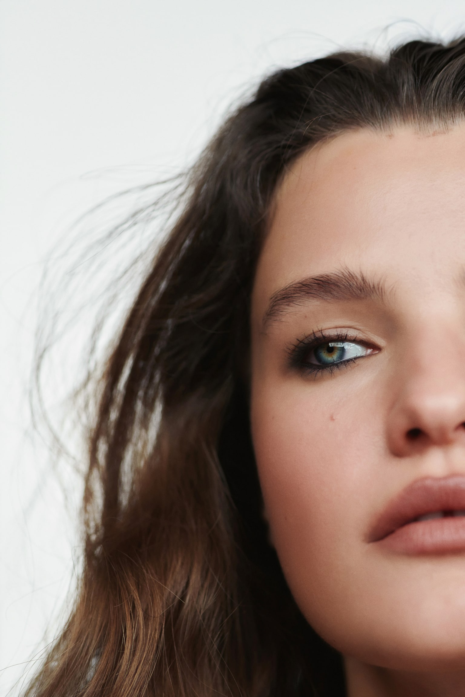 Epic Mega Lash Mascara - Deep Black/Vibrant Blue/Plum Haze - 2