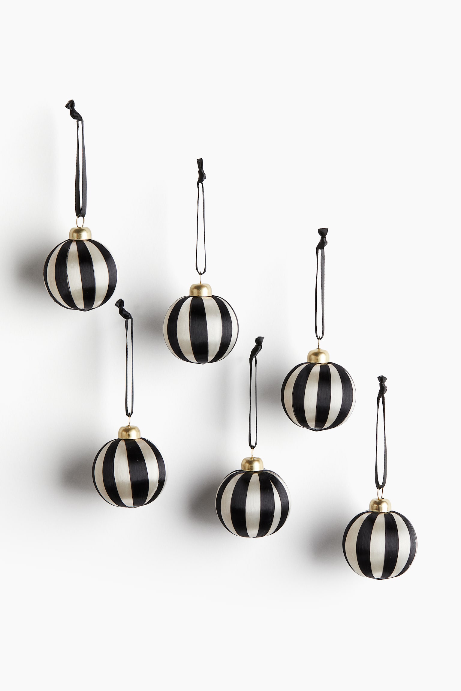 6-pack small Christmas baubles - Black/Striped - 1