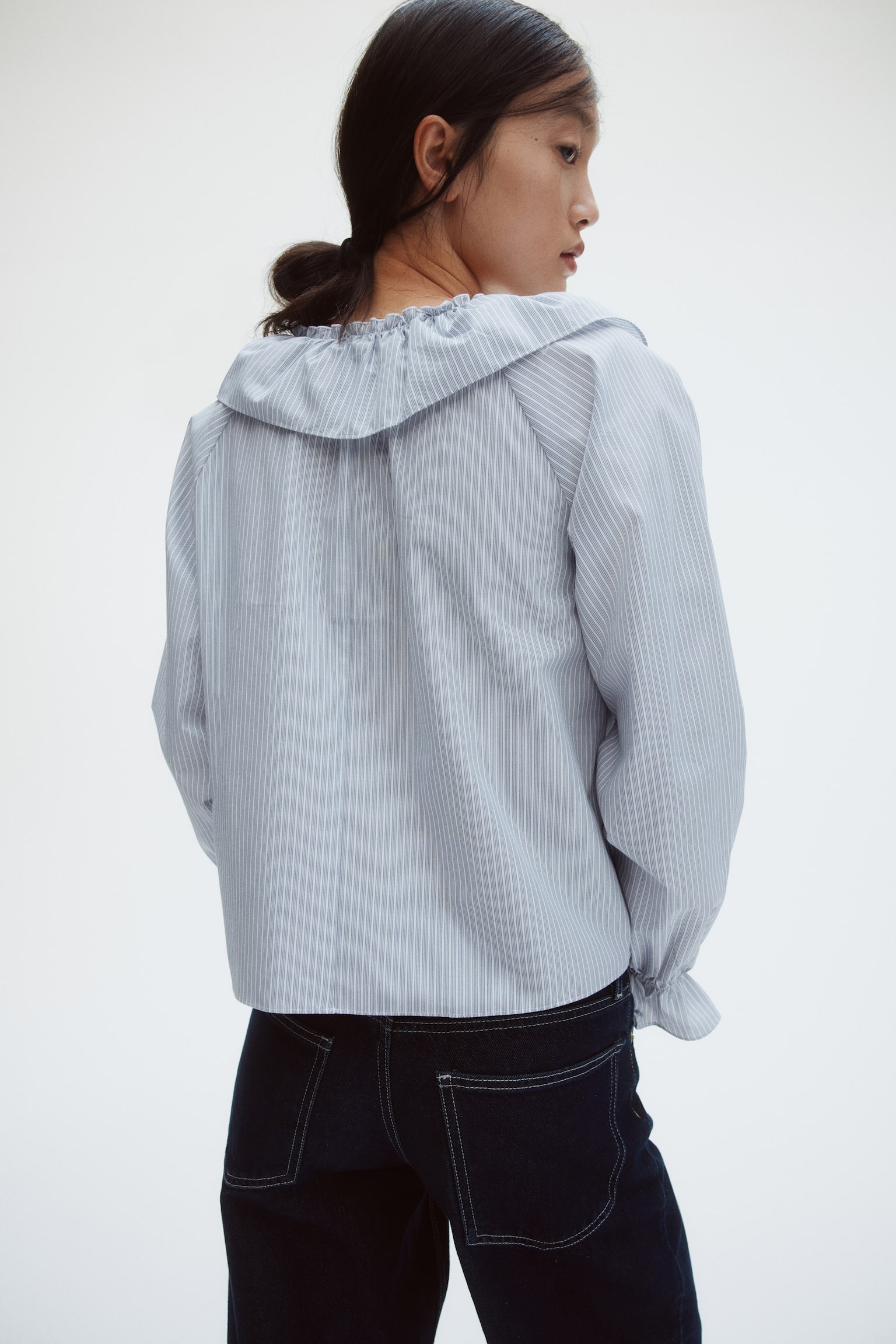 Áo kiểu có cổ Peter Pan - Màu trắng/Kẻ xám - 6