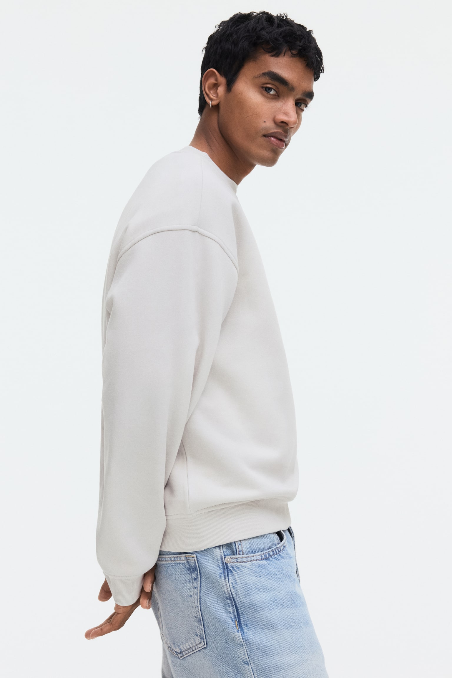 Mikina Loose Fit - Světle šedá/Černá/Tmavě šedá/Tmavomodrá/Hnědá/Červená/Zelenomodrá/Zelená/Zelená/Tlumená modrá/Tlumená khaki zelená/Šedý melír/Bleděmodrá/Růžová/Švestková/Hnědá - 5