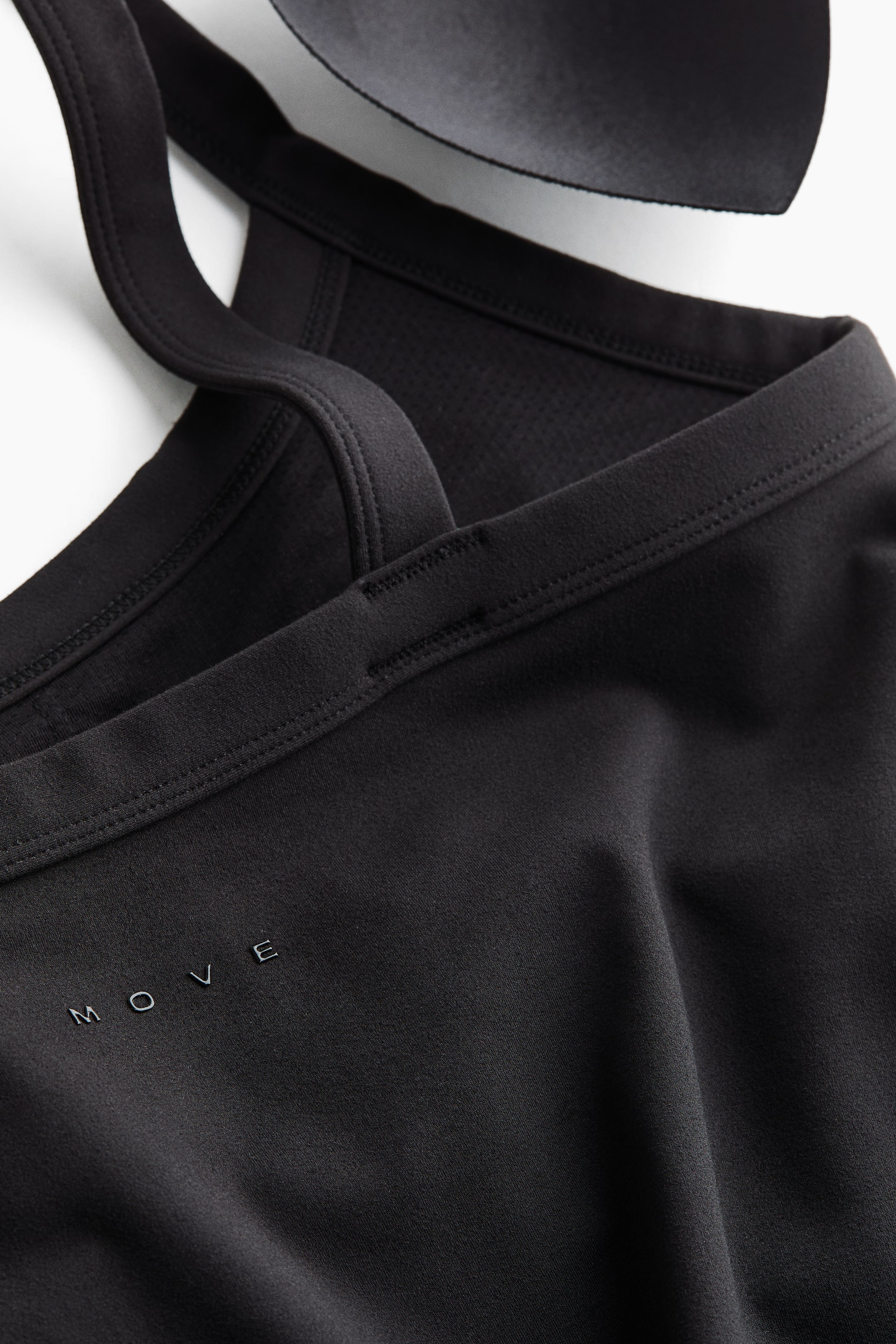 Shelf Bra Sports Tank Top with SoftMove™