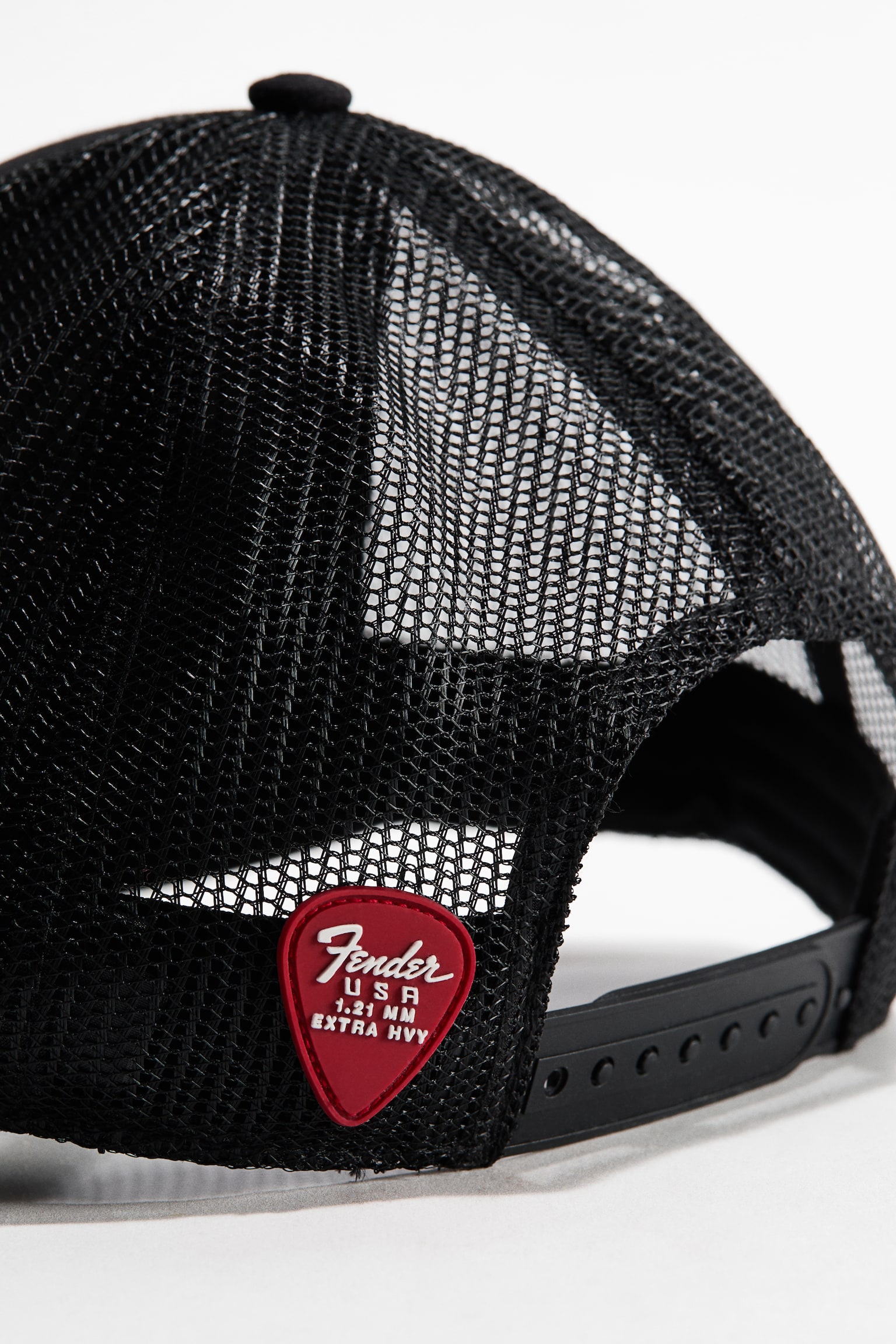 Motif-detail trucker cap - Black/Fender - 2