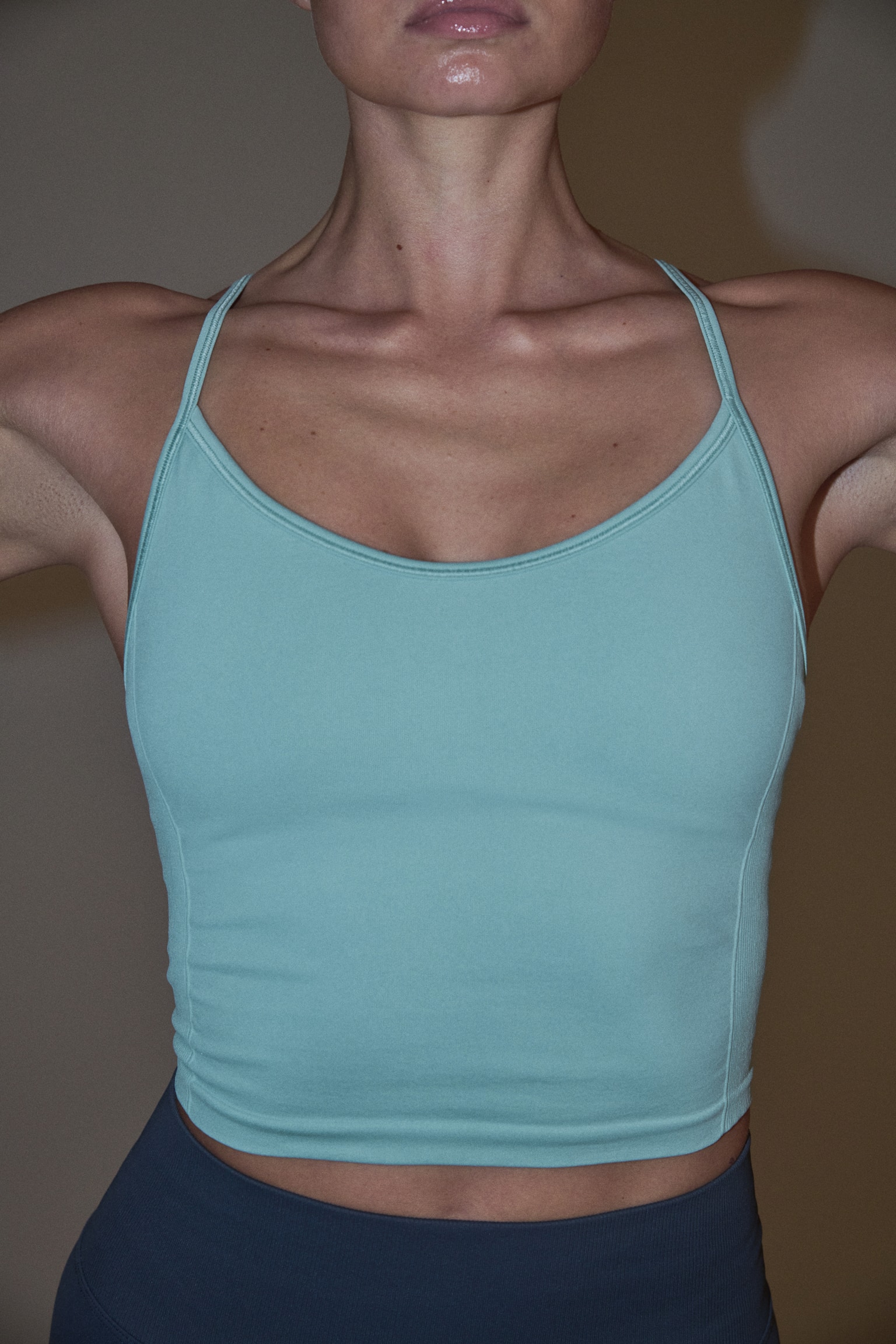 Seamless Sports top with DryMove™ - Light turquoise/Black/Brown/Dark grey - 6