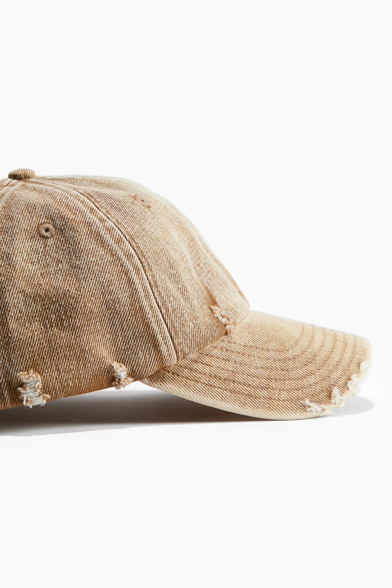 Cap with hard-worn details - Beige - 2