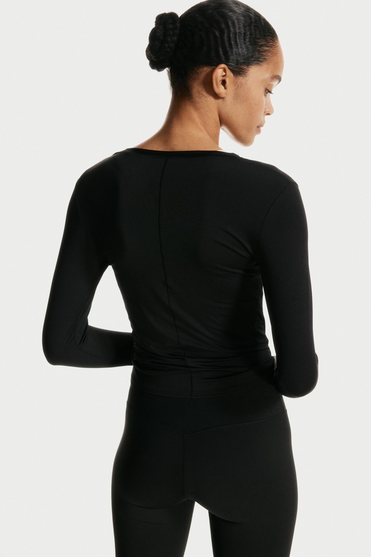 Sports Top with DryMove - image 3
