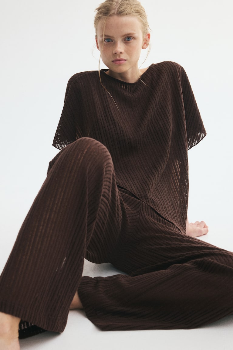 Pantalone od rebrastog pletiva