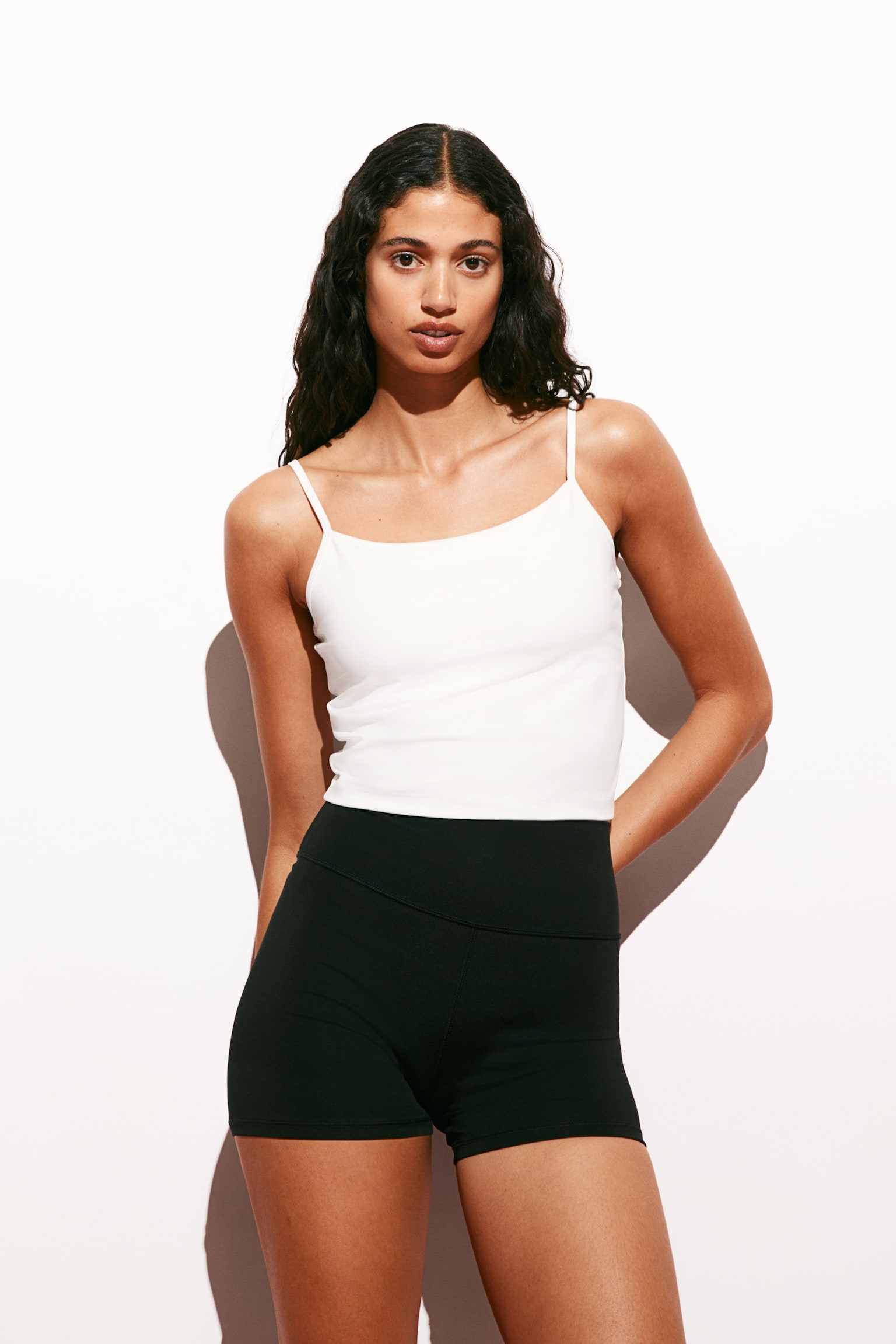 Cropped sports vest top in DryMove™ - Vit/Mörkgrå/Röd/Marinblå/Svart/Beige - 1