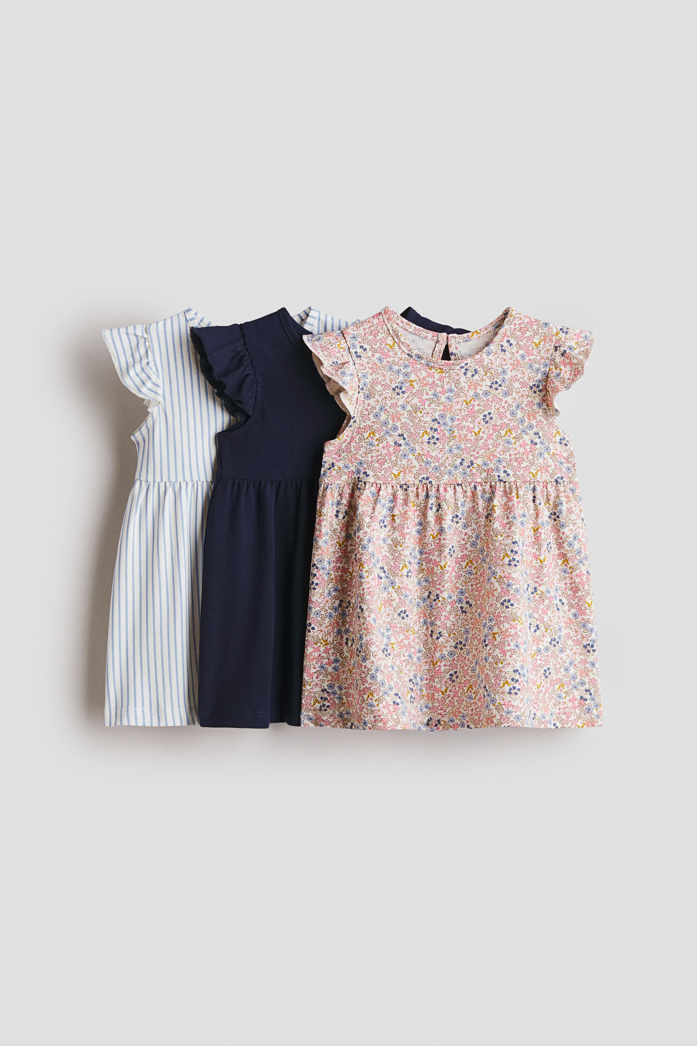 3-pack printed cotton dressesModel