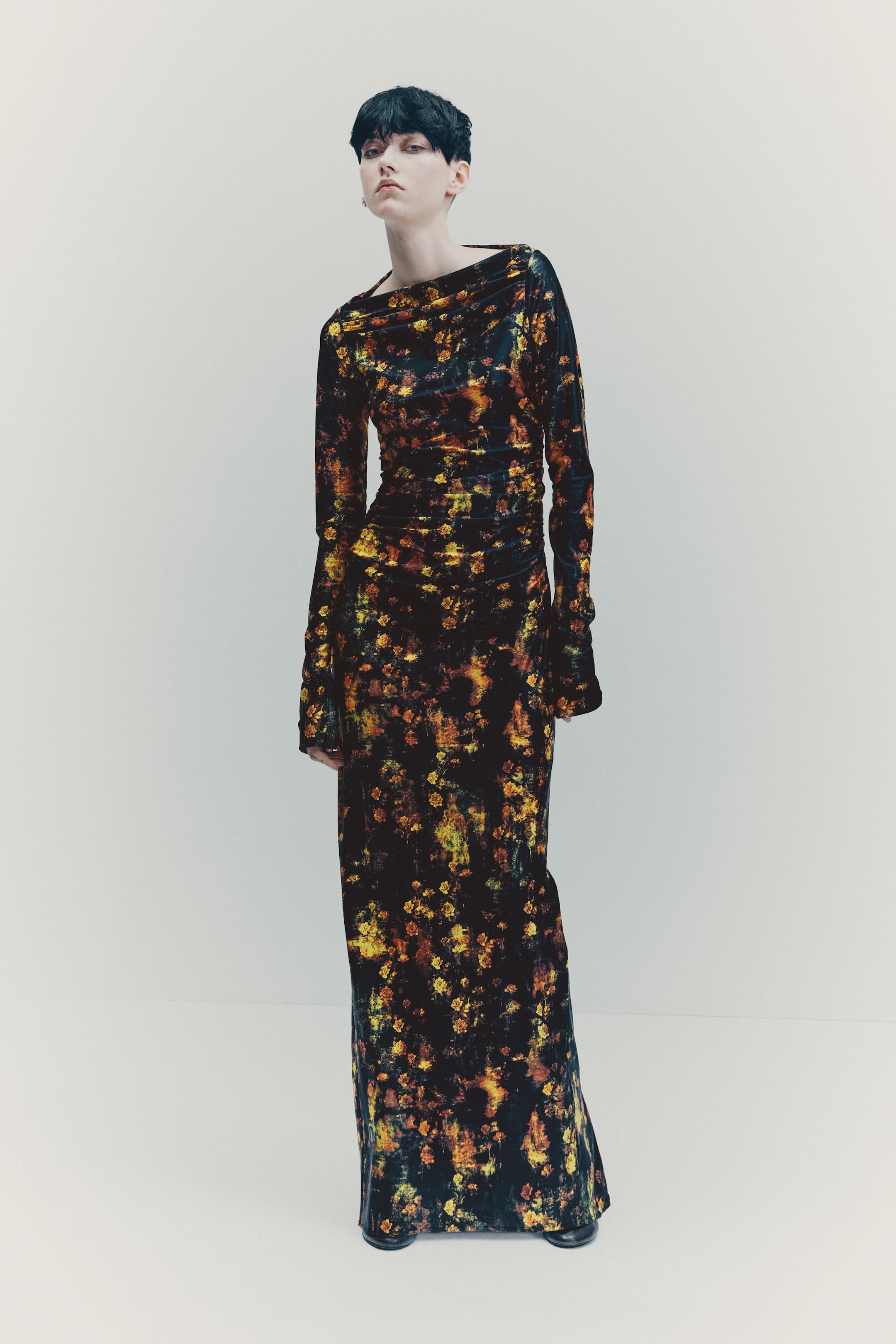 View larger image: Printed dress - Black/Floral - Ladies | H&M IN 1