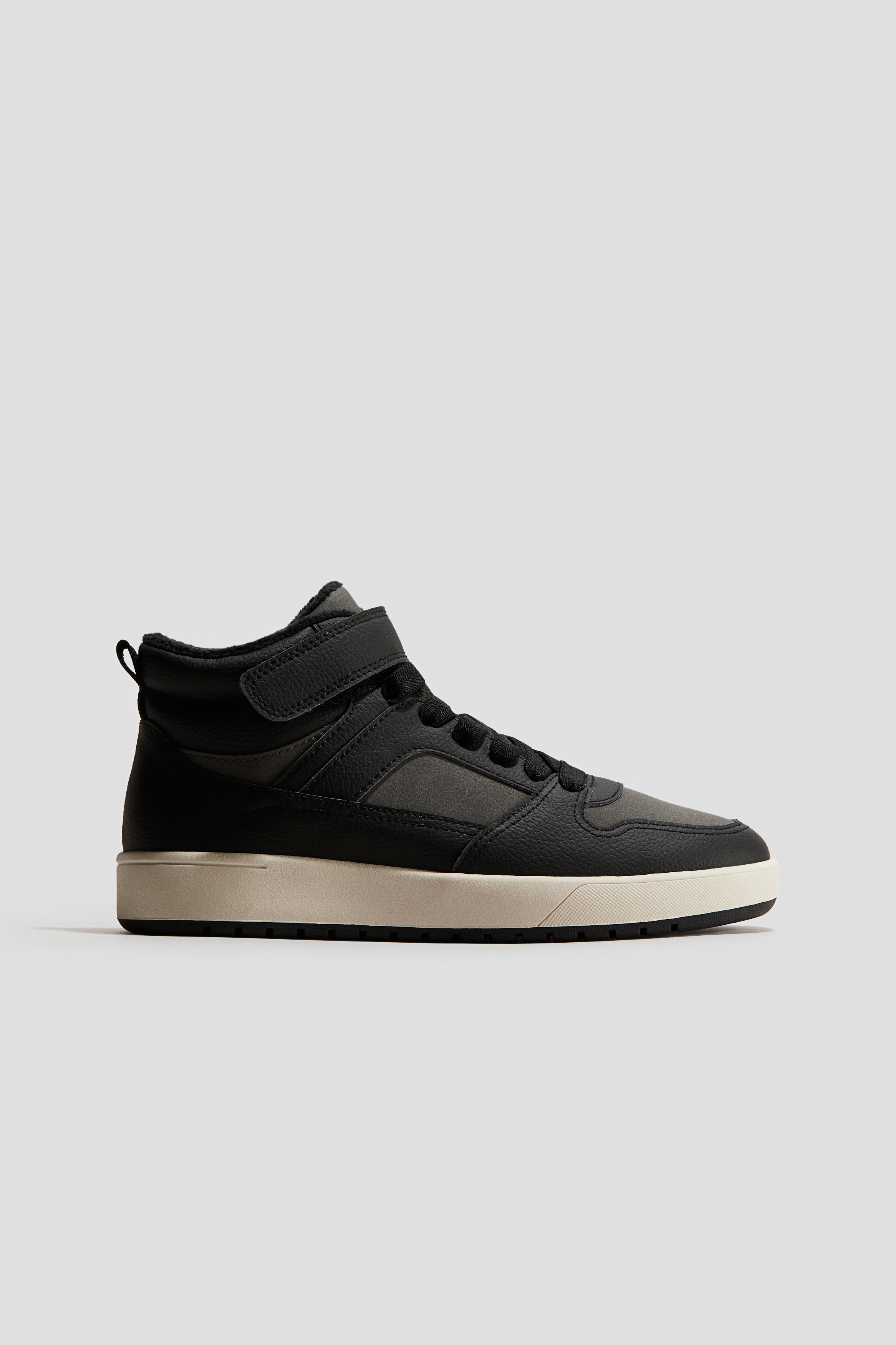 Boys - Black Warm-lined trainers - Size: 4  - H&M