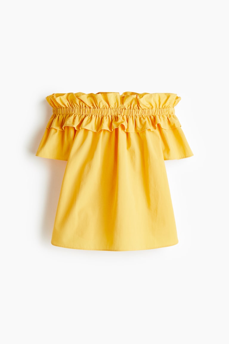 Nabrana bluza s otkrivenim ramenima