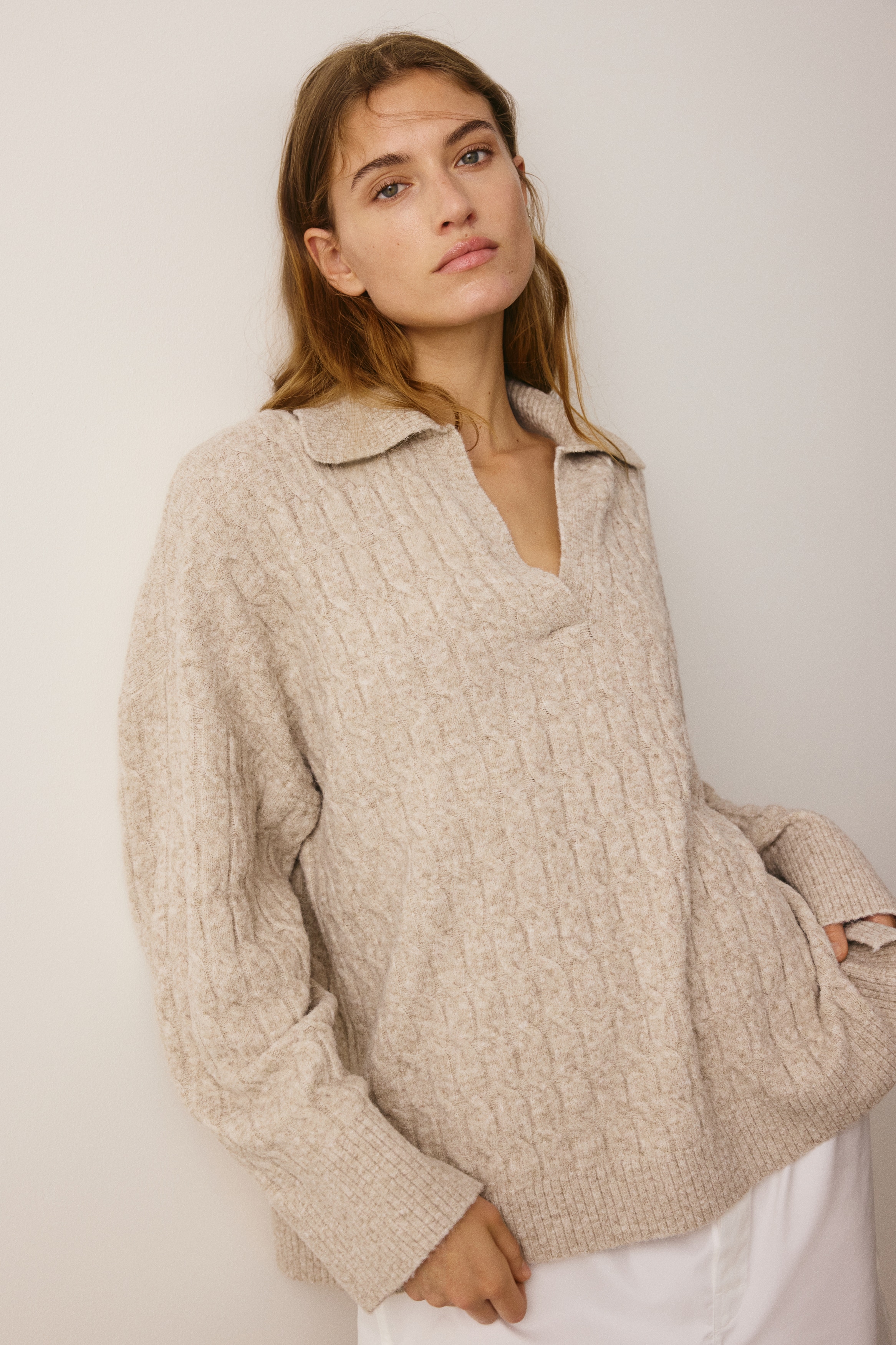 Pulover supradimensionat tricotat cu torsade - Taupe-deschis