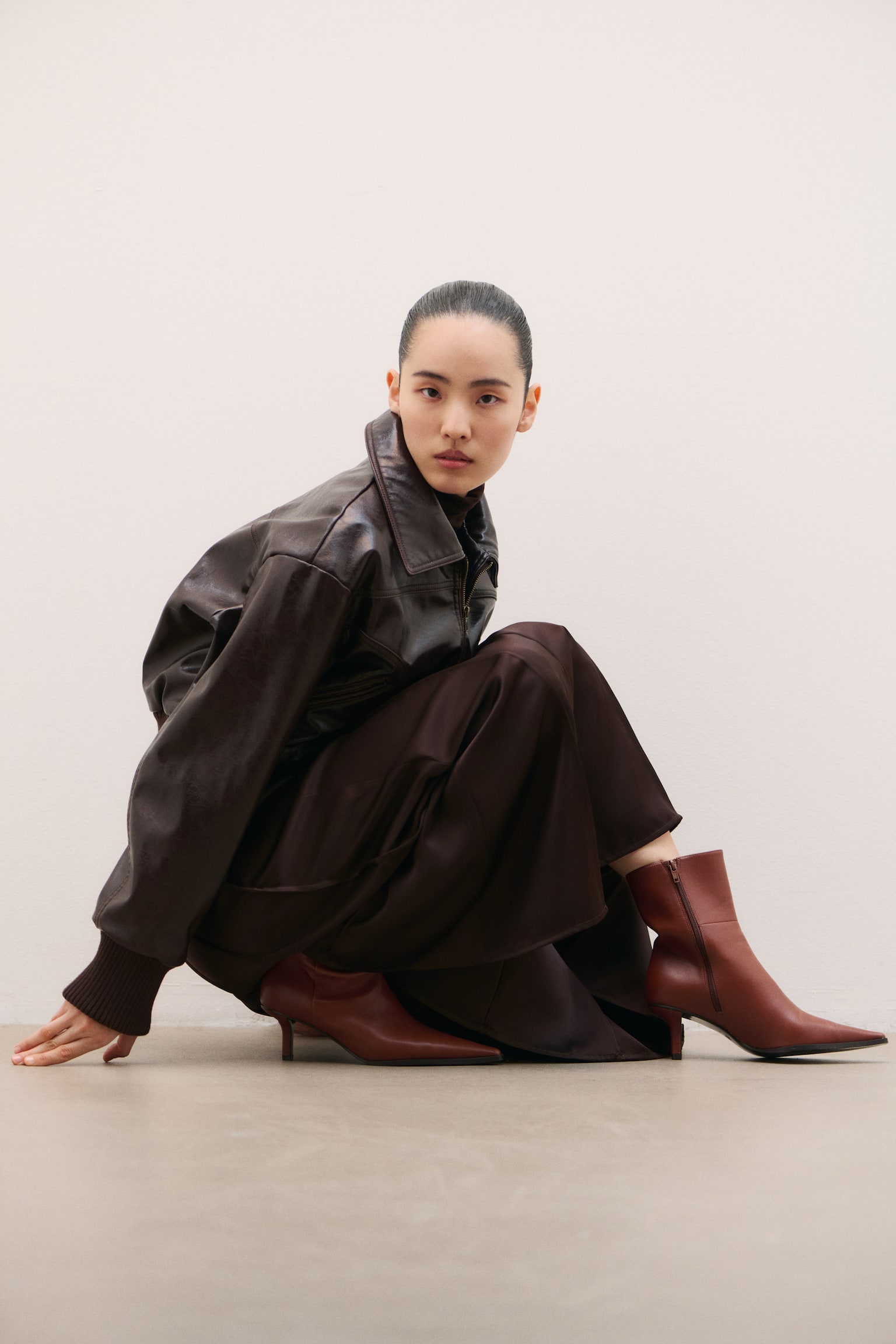 Heeled ankle boots - Brown/Black - 1