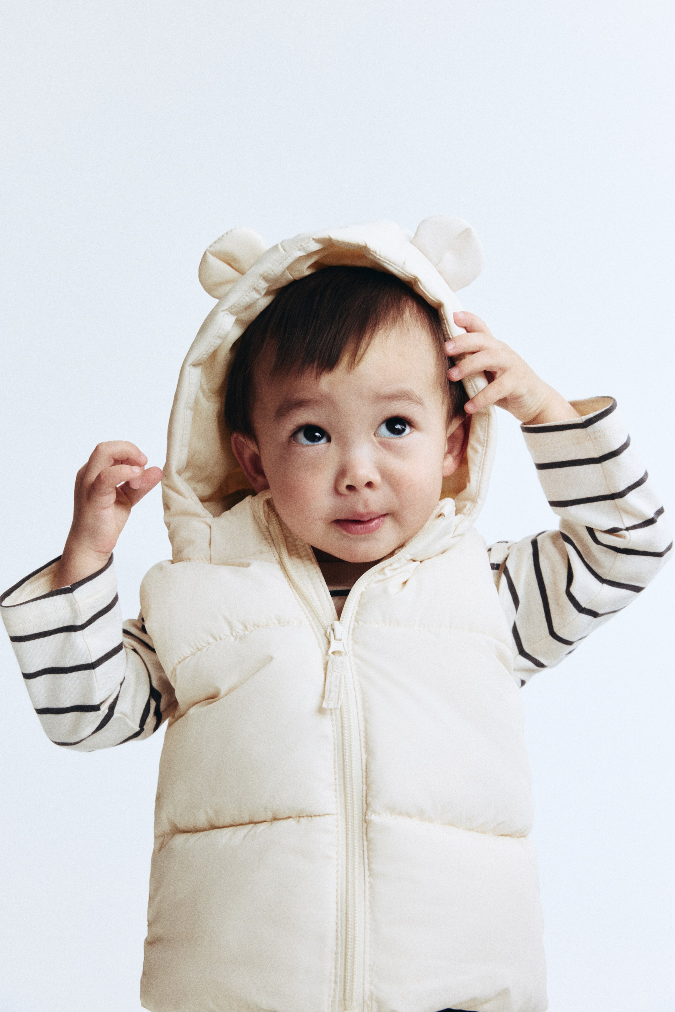 View larger image: Hooded puffer gilet - Cream - Kids | H&M GB 2