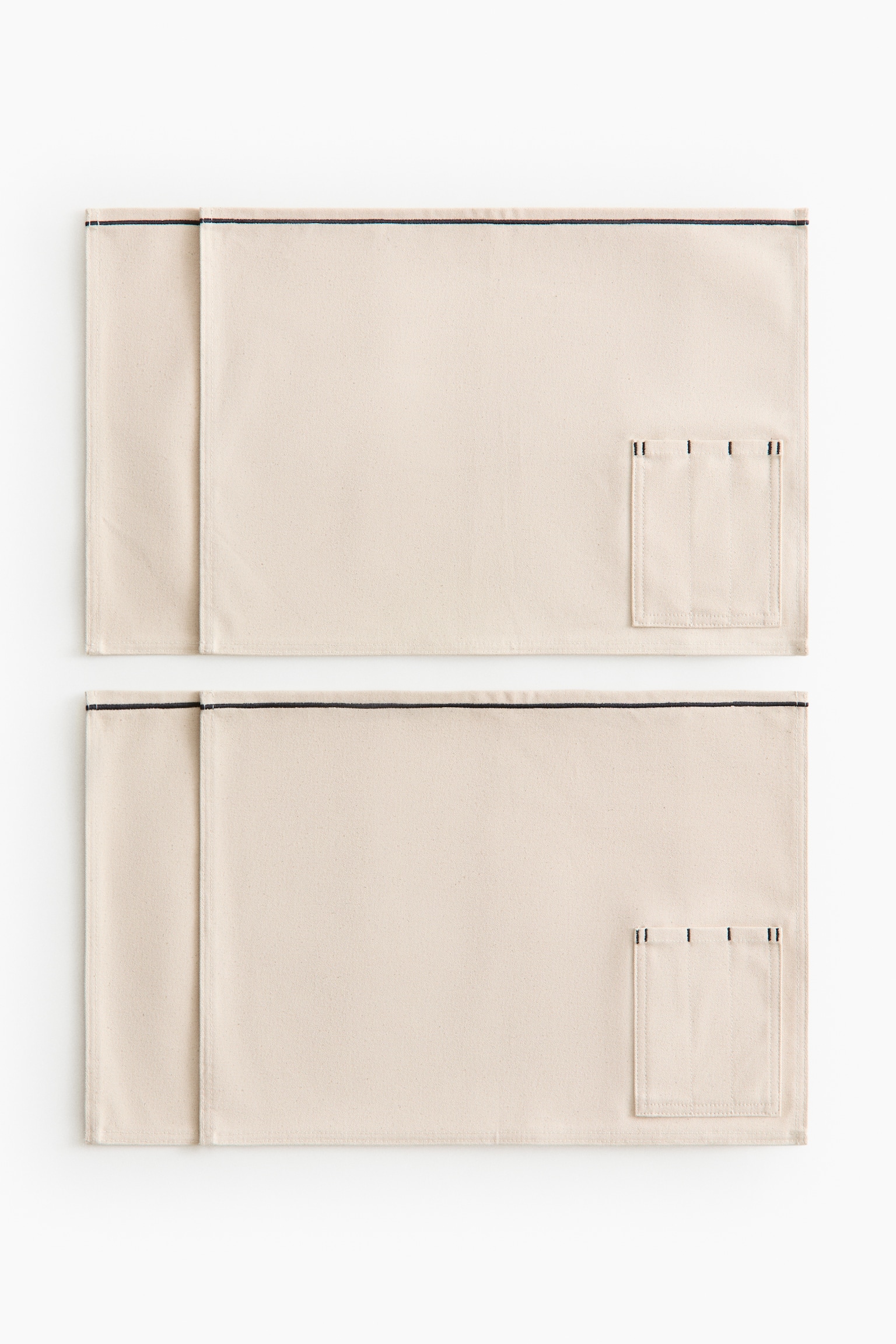 4-pack pocket-detail place mats - 2
