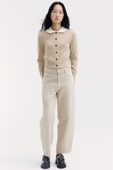 Peter Pan-collared cardigan