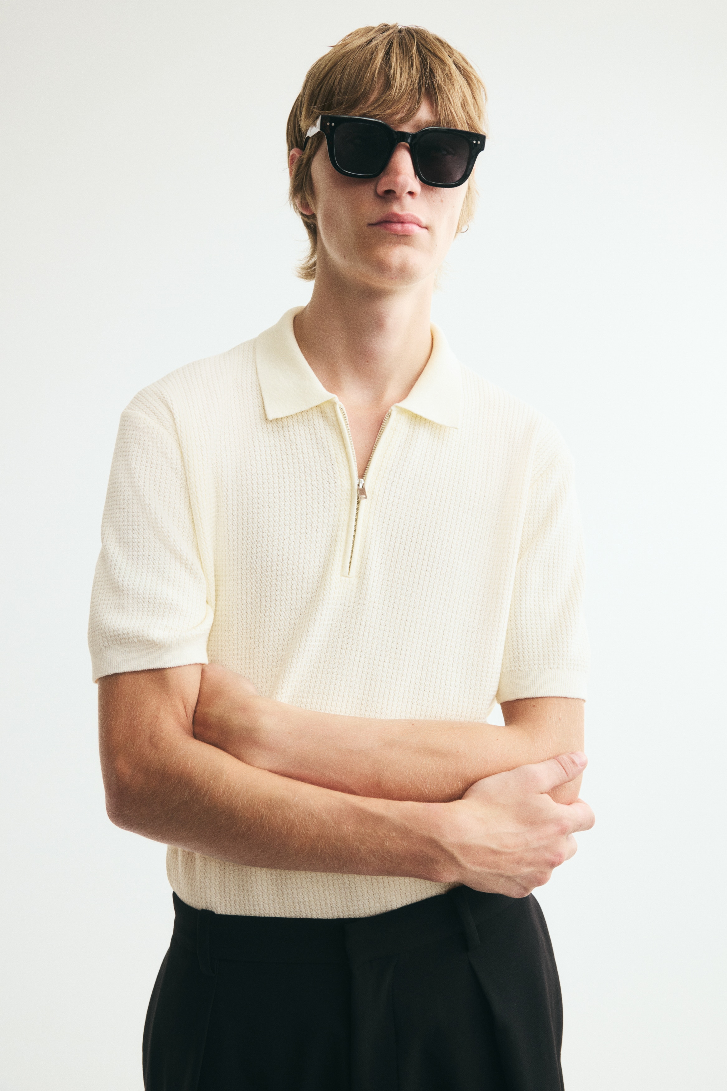 Slim Fit Zip-top polo shirtModel