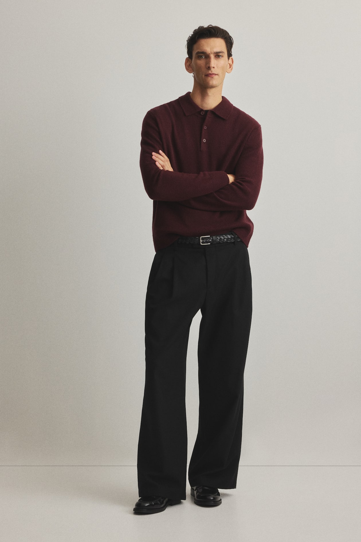 burgundy dress shirt black pants Men's Slim Fit Solid Color Dress Shirt (Burgundy), Burgundy / X-Large/17-17.5 Neck/36-37 Sleeve